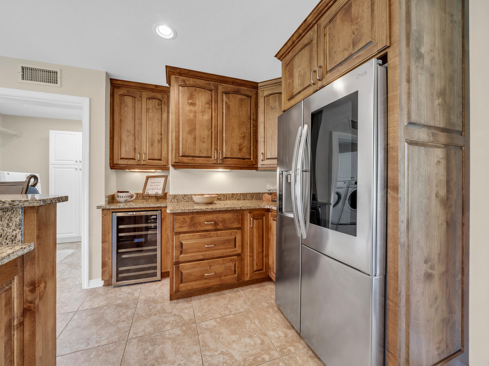LAKE LORRAINE ESTLINKS AT SHALIMAR POINTE LOT 6 - Residential