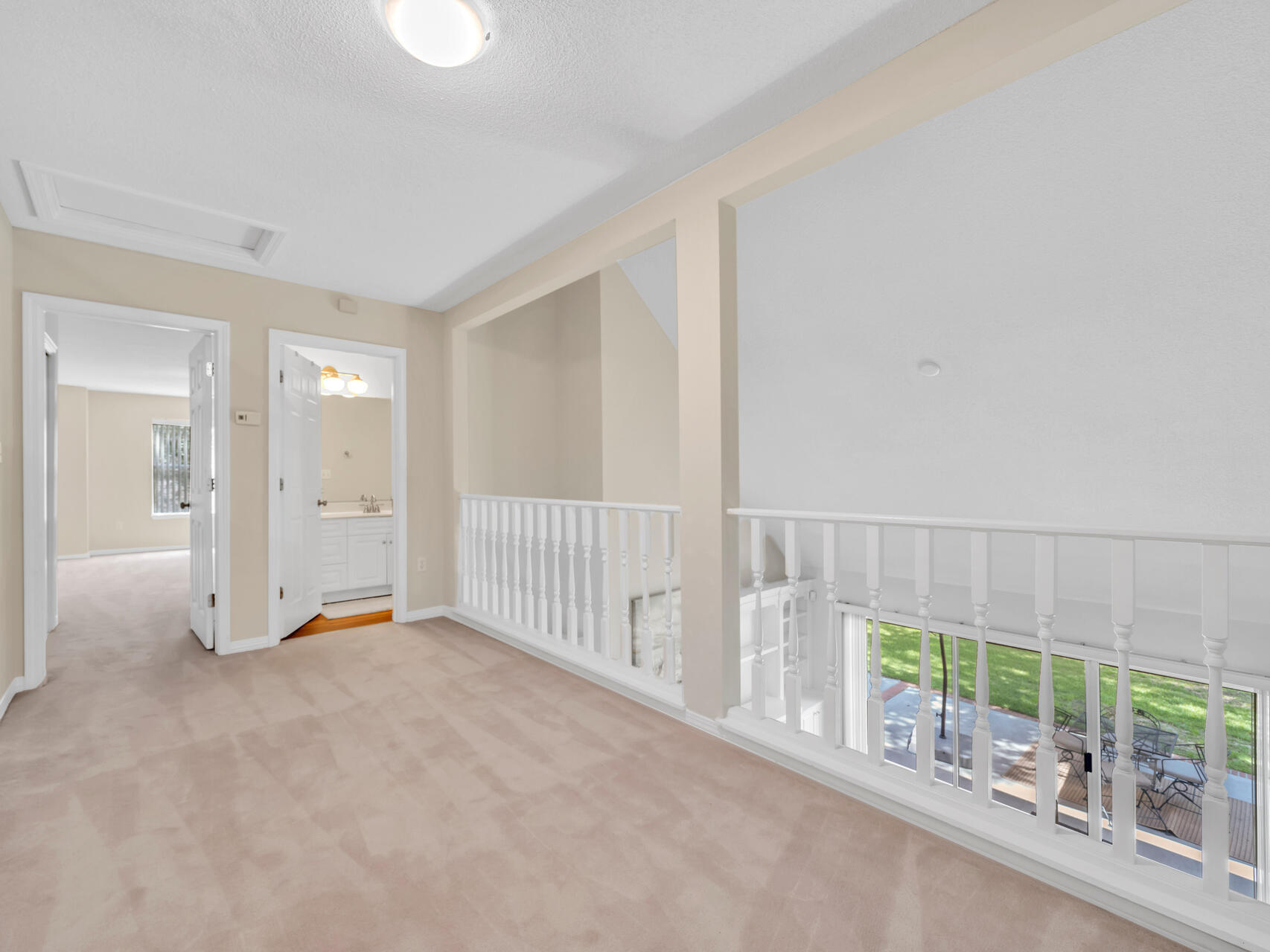 LAKE LORRAINE ESTLINKS AT SHALIMAR POINTE LOT 6 - Residential