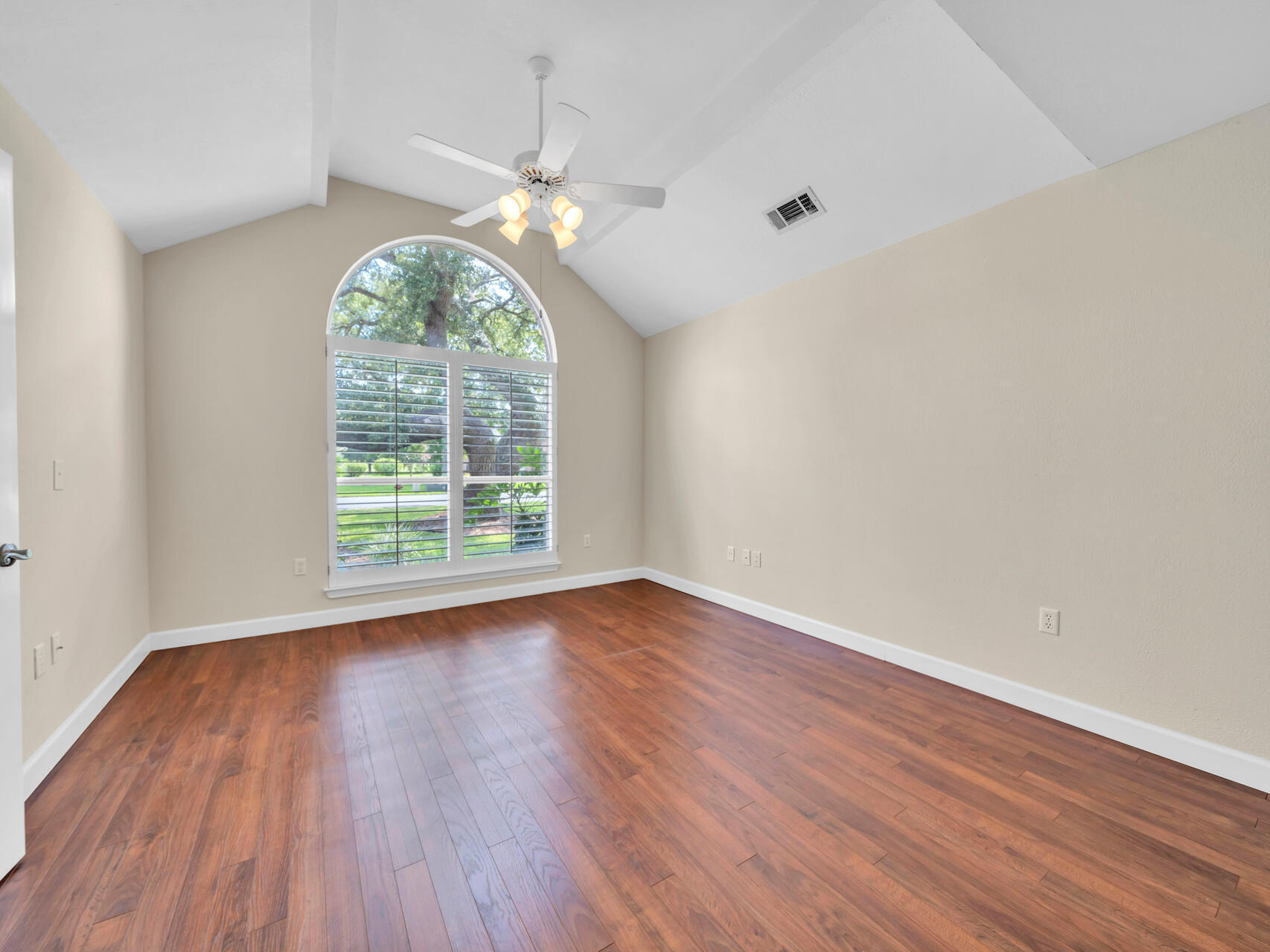 LAKE LORRAINE ESTLINKS AT SHALIMAR POINTE LOT 6 - Residential
