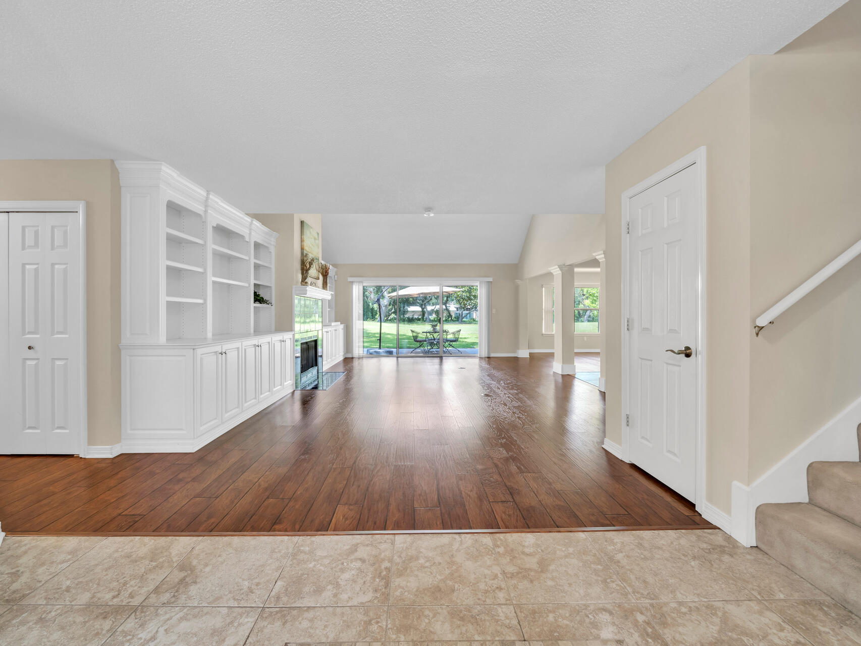 LAKE LORRAINE ESTLINKS AT SHALIMAR POINTE LOT 6 - Residential