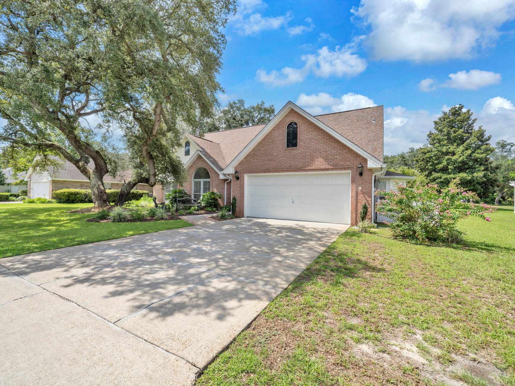 LAKE LORRAINE ESTLINKS AT SHALIMAR POINTE LOT 6 - Residential