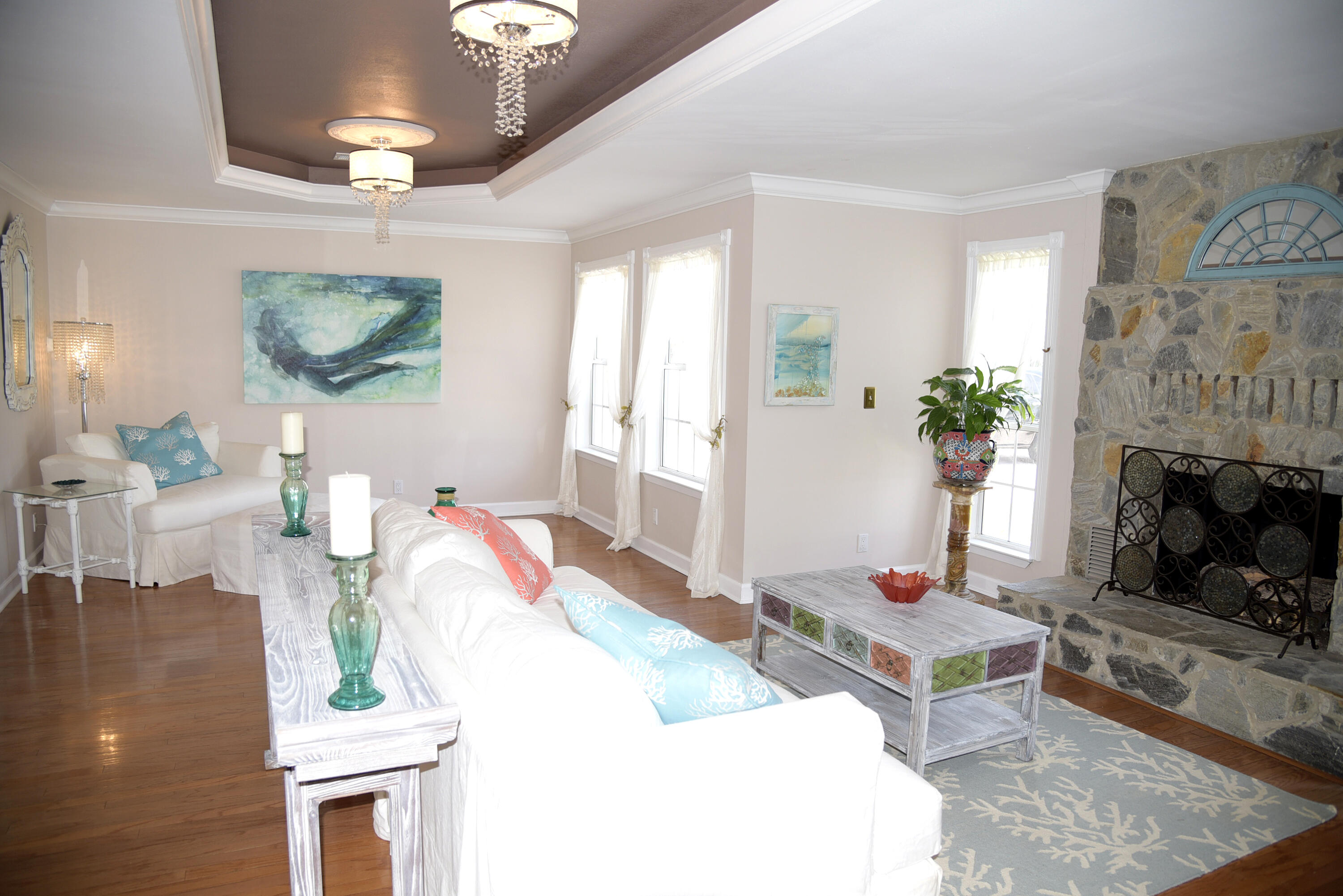 RAINTREE ESTATES - Residential