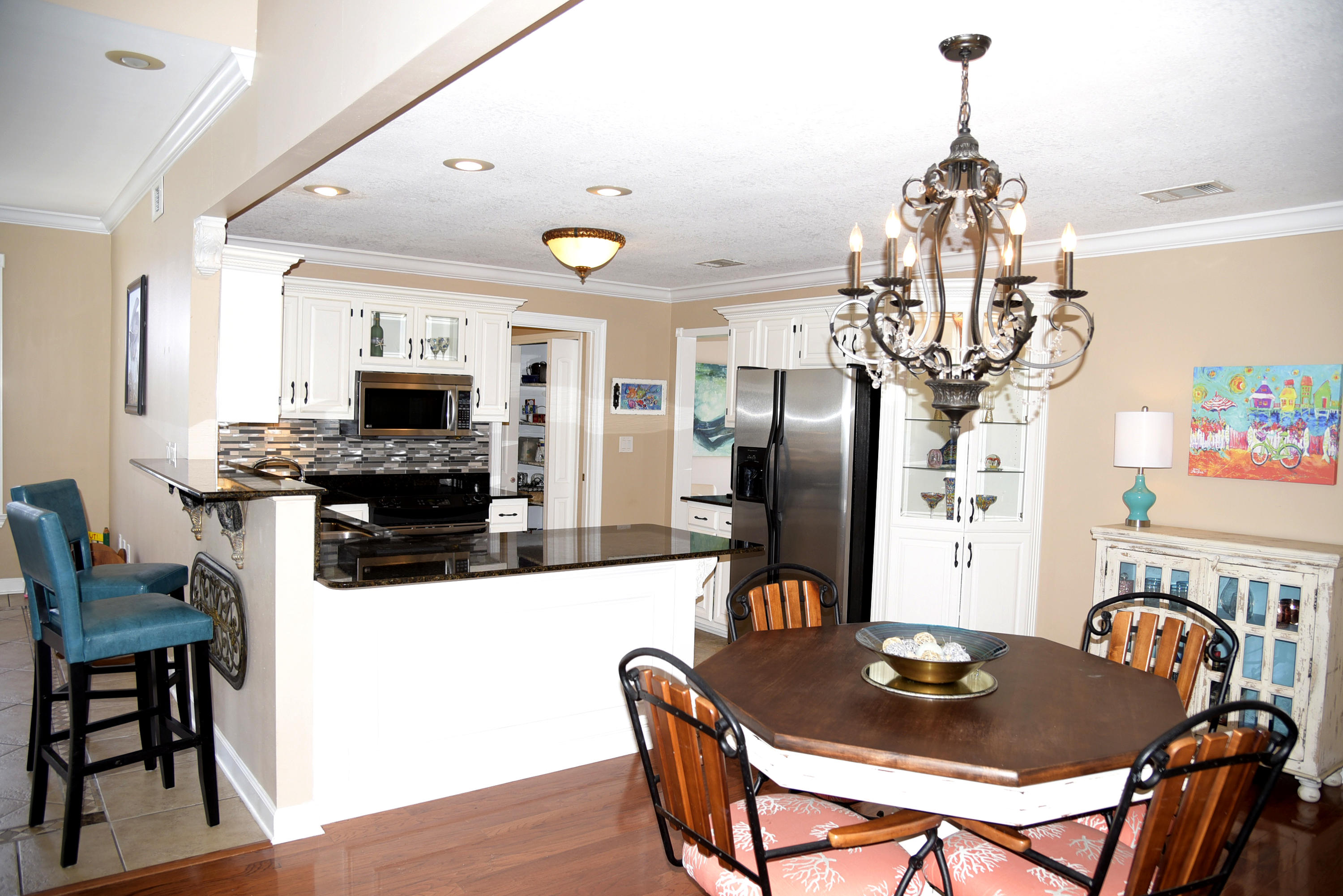 RAINTREE ESTATES - Residential