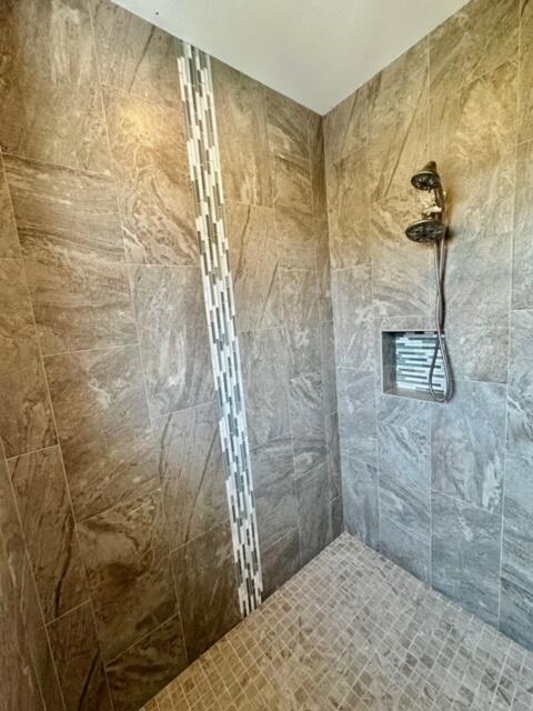 FRANGISTA BEACH 2ND ADDN - Residential Lease