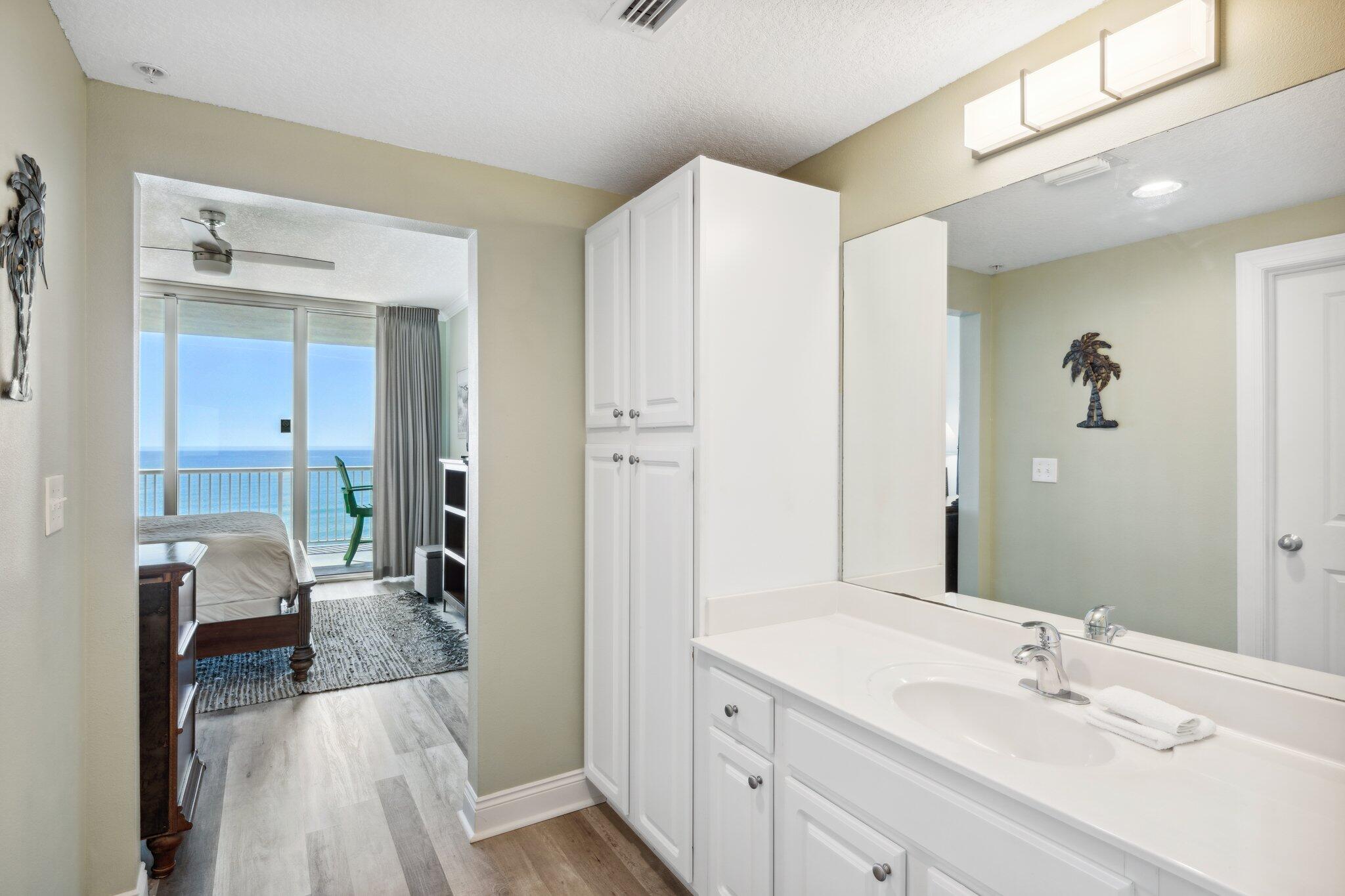 PALAZZO CONDOMINIUM - Residential