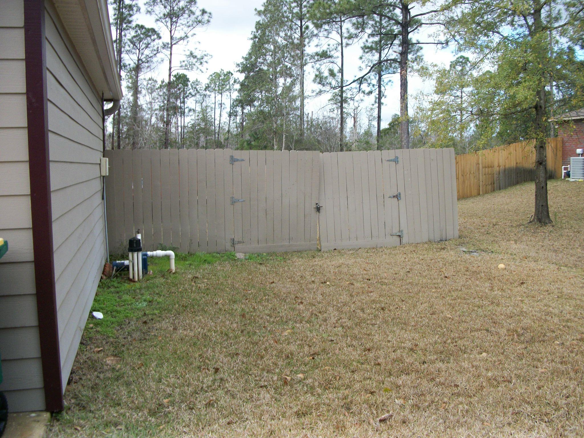 EAST BAY RIVER ESTATES - Residential Lease
