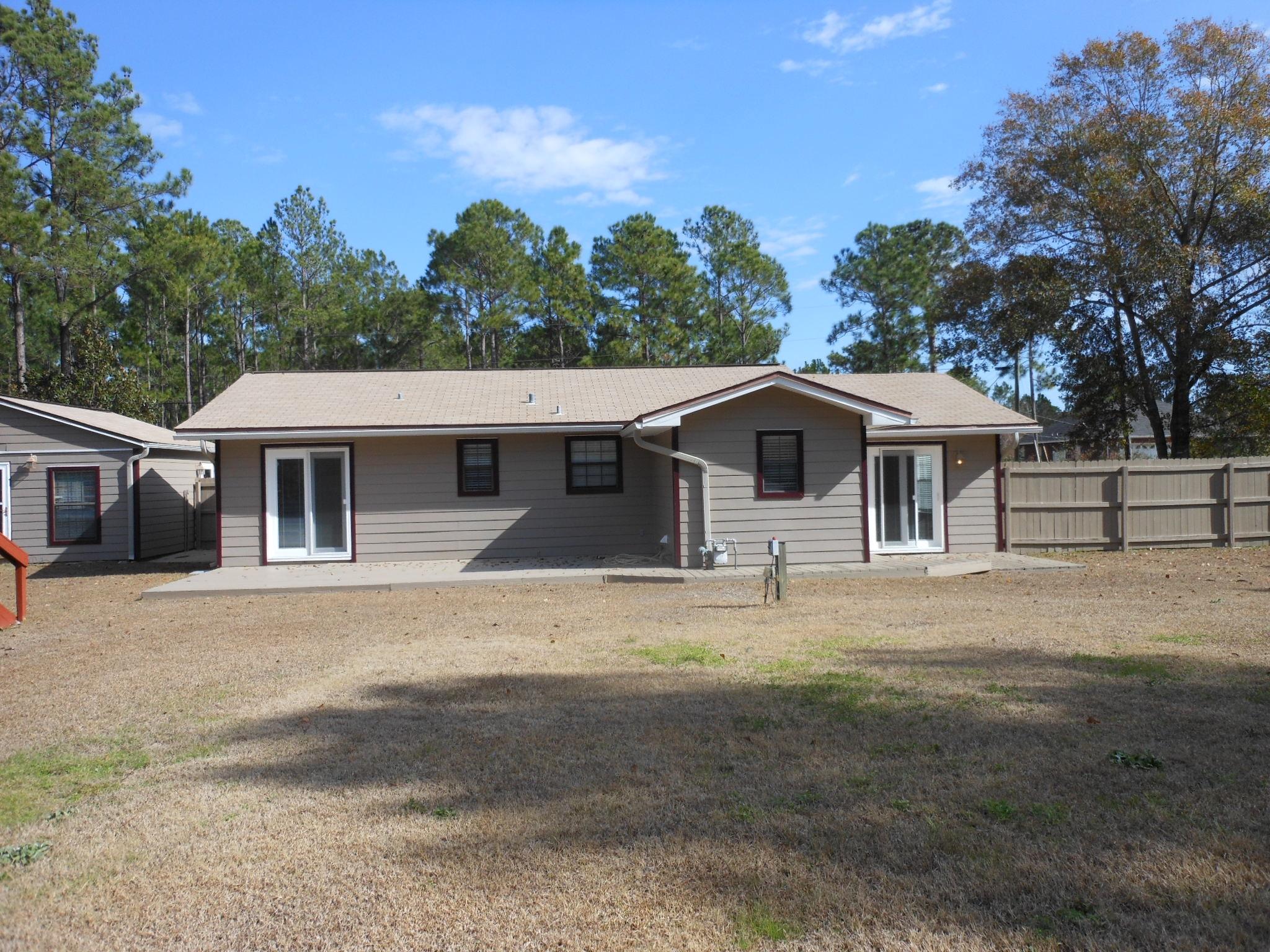 EAST BAY RIVER ESTATES - Residential Lease
