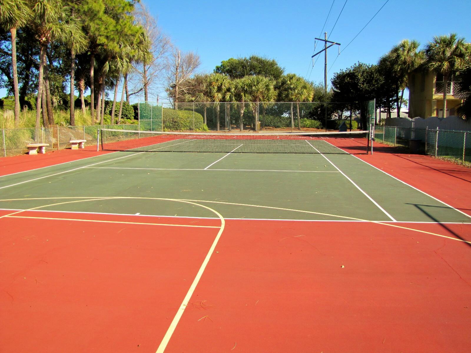 EMERALD SHORES OF SOUTH WALTON - Residential