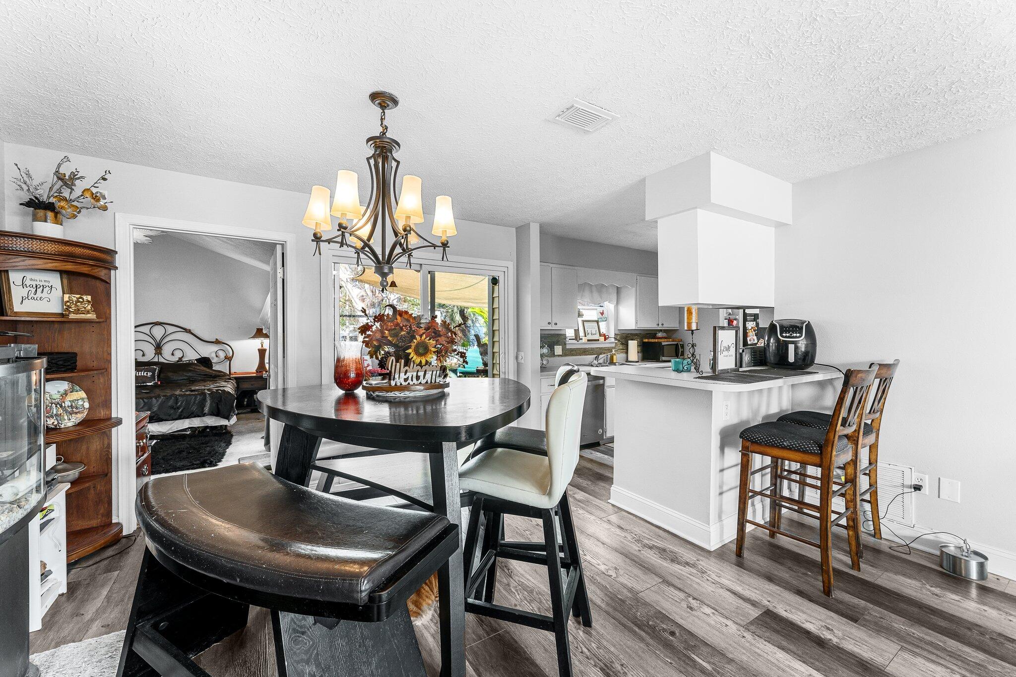 HERITAGE VILLAGE - Residential