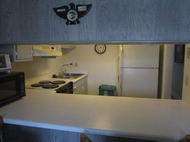 CHATEAU BY THE SEA - Residential