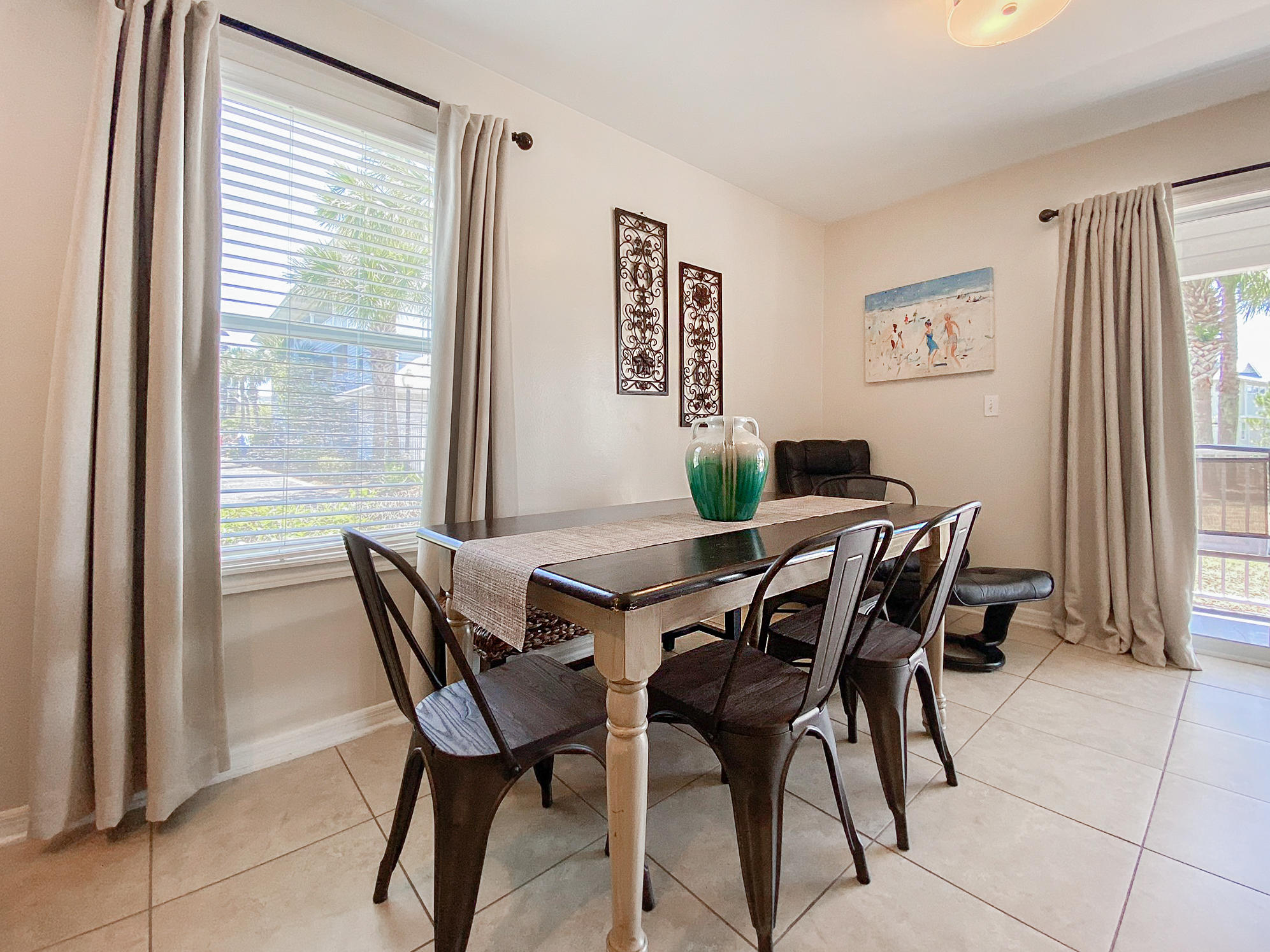 BEACHSIDE VILLAS CONDO - Residential