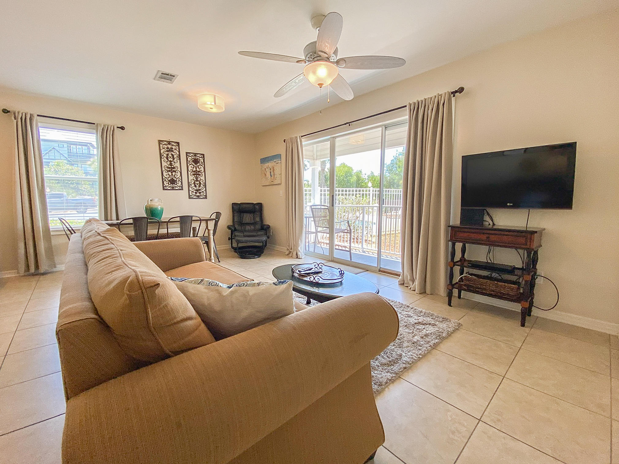 BEACHSIDE VILLAS CONDO - Residential