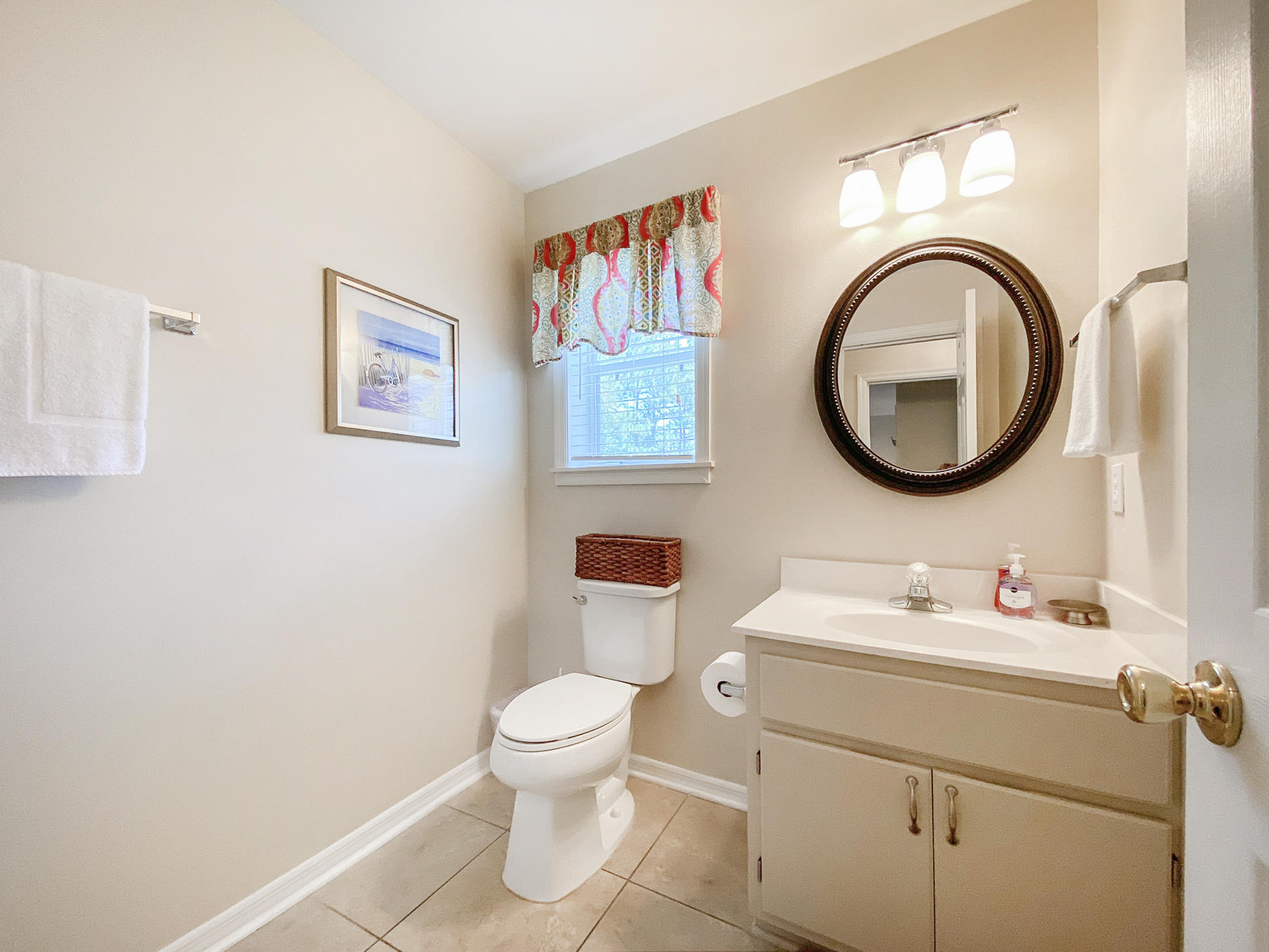 BEACHSIDE VILLAS CONDO - Residential