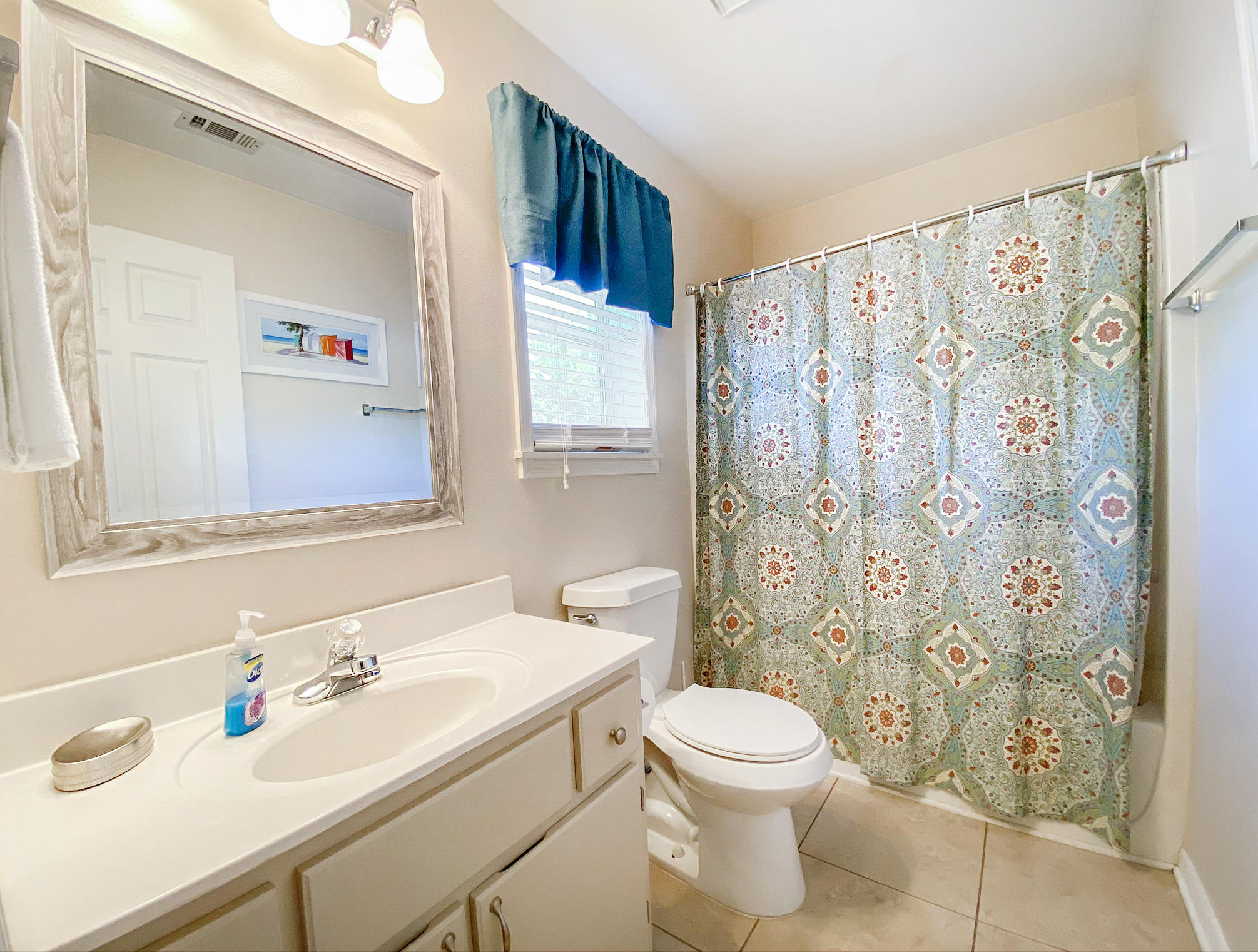 BEACHSIDE VILLAS CONDO - Residential