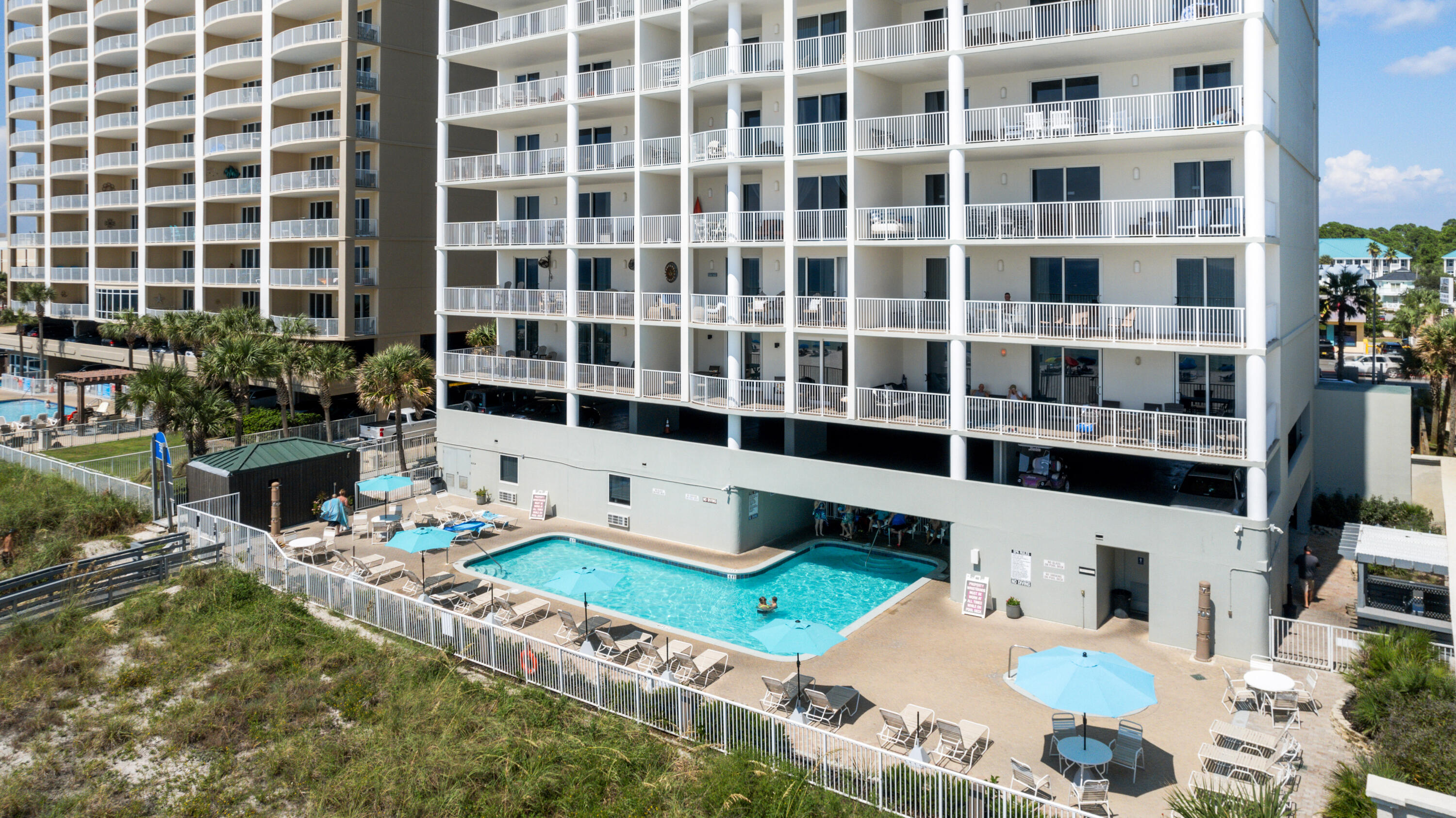 OCEAN RITZ - Residential