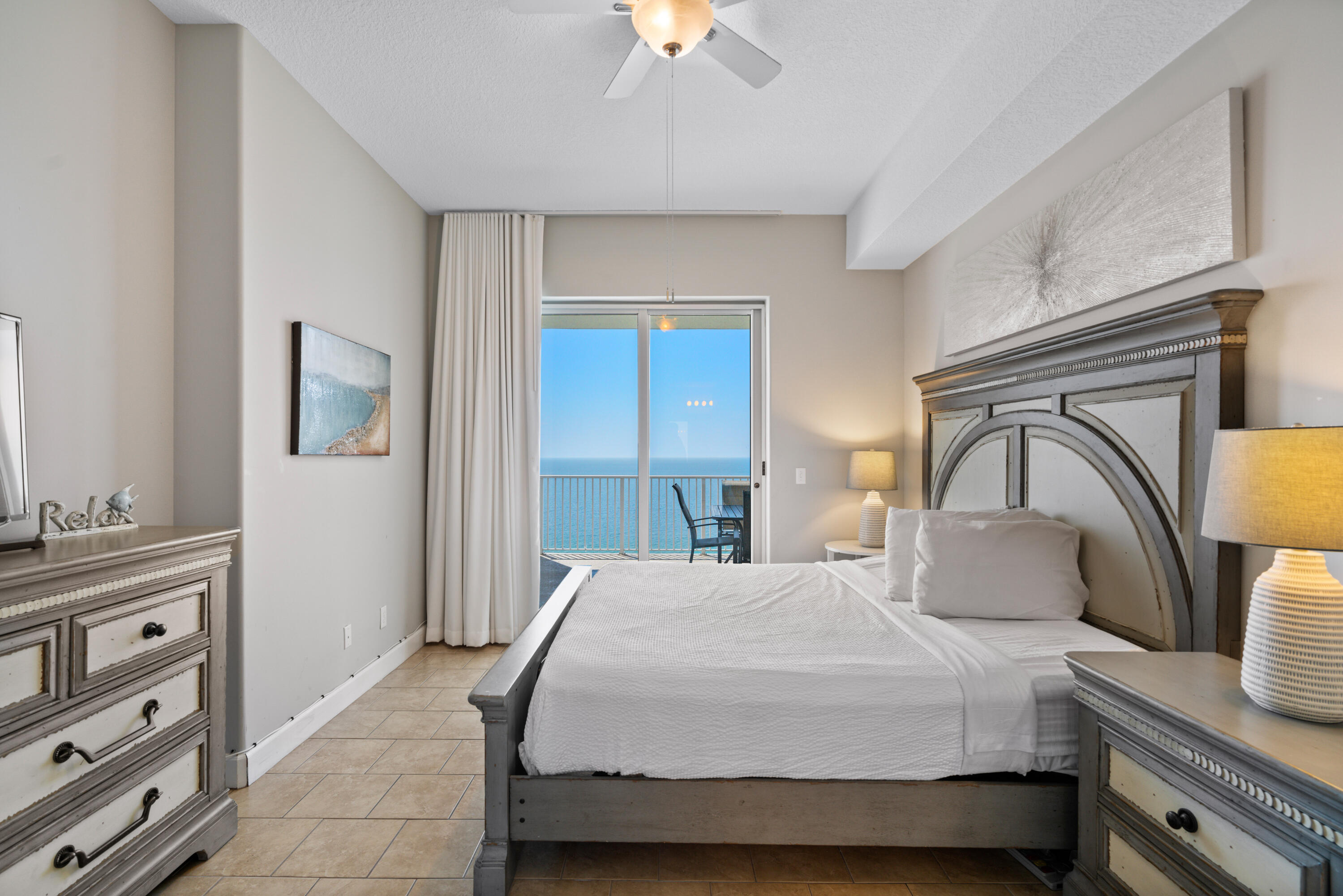 OCEAN RITZ - Residential