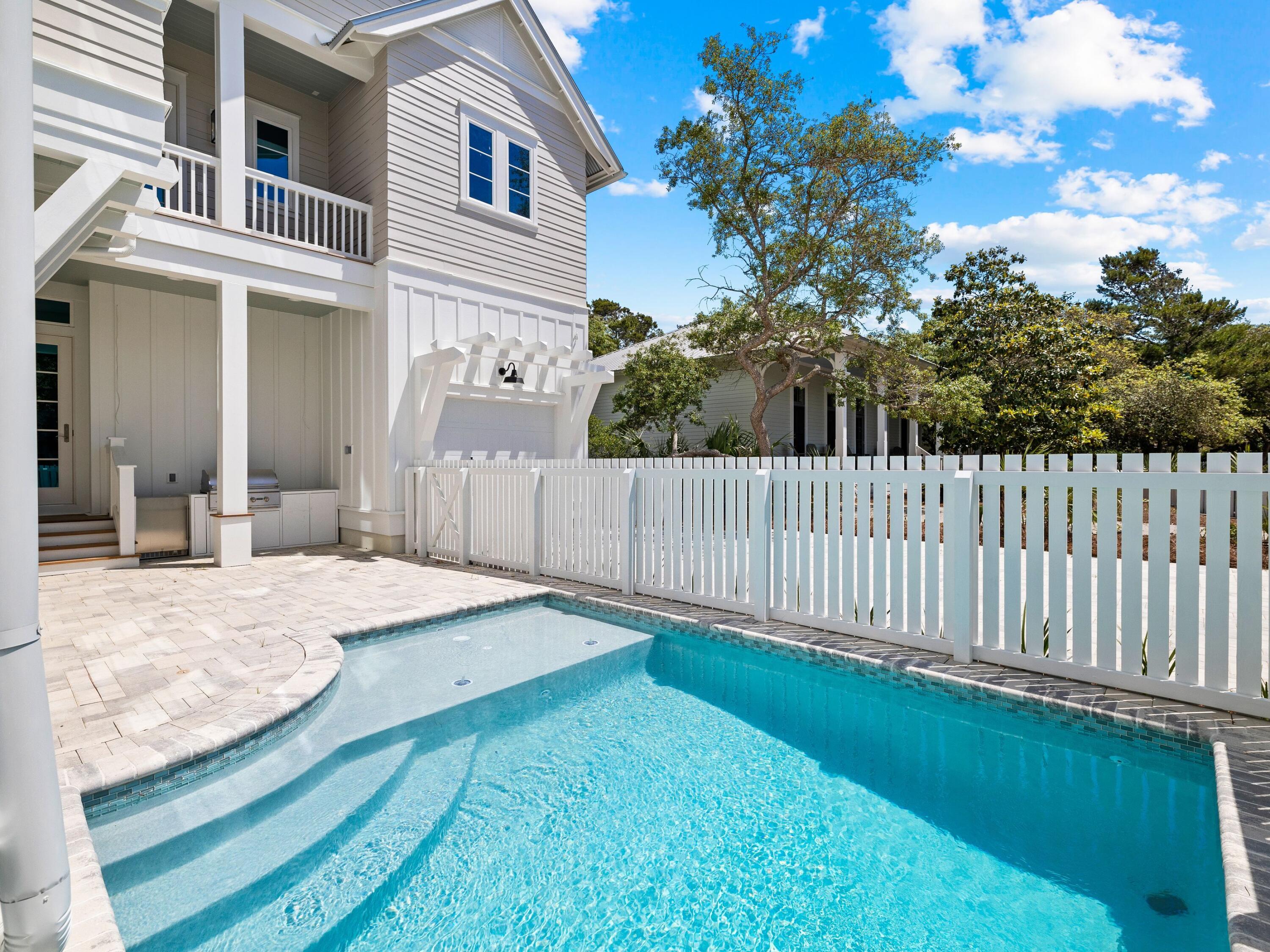 OLD FLORIDA BEACH - Residential