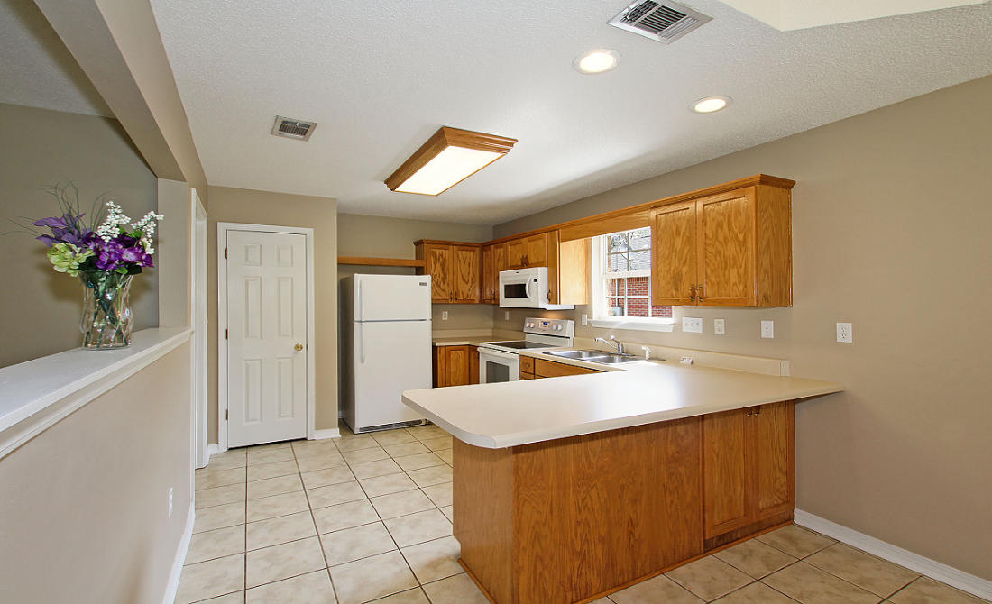 CRESTVIEW - Residential