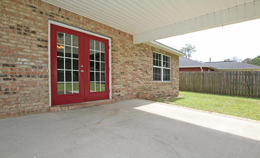 CRESTVIEW - Residential