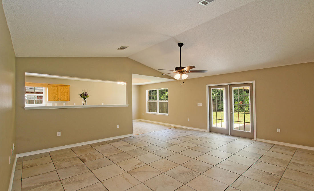 CRESTVIEW - Residential