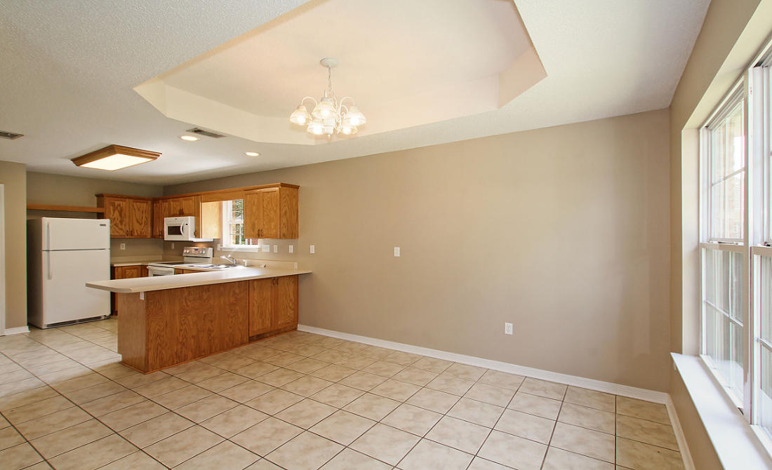 CRESTVIEW - Residential