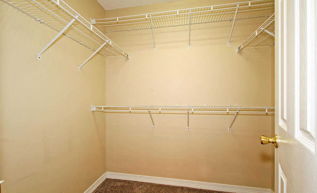 CRESTVIEW - Residential