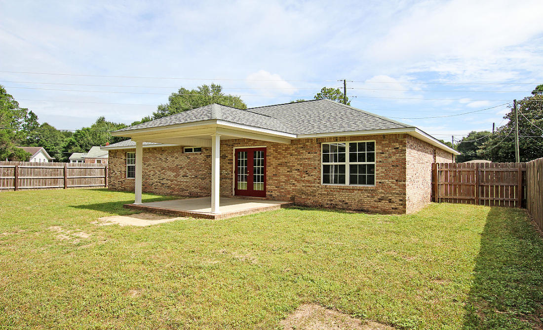 CRESTVIEW - Residential