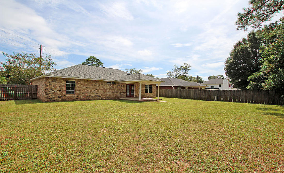 CRESTVIEW - Residential