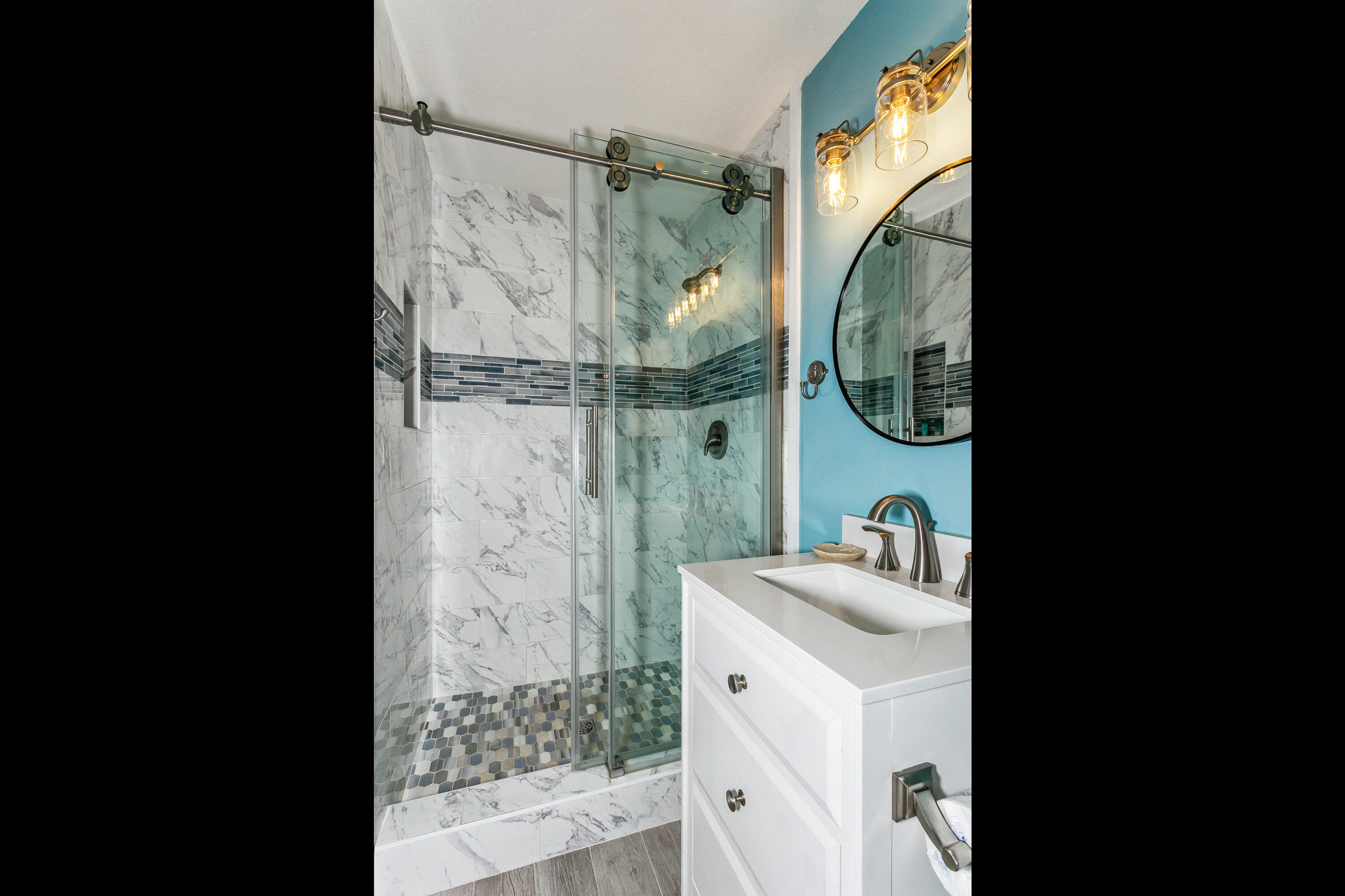 SILVER DUNES CONDO - Residential