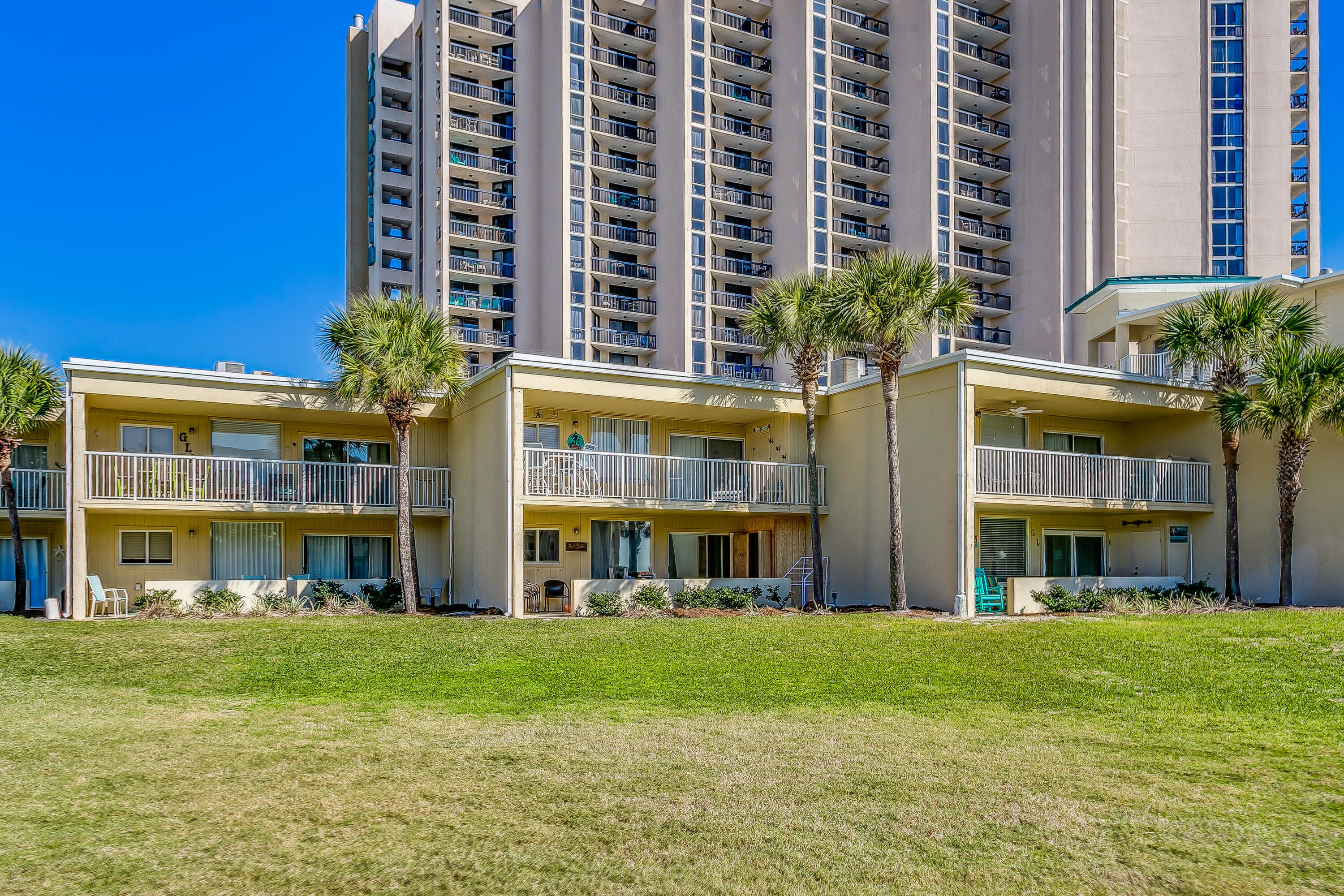 SILVER DUNES CONDO - Residential