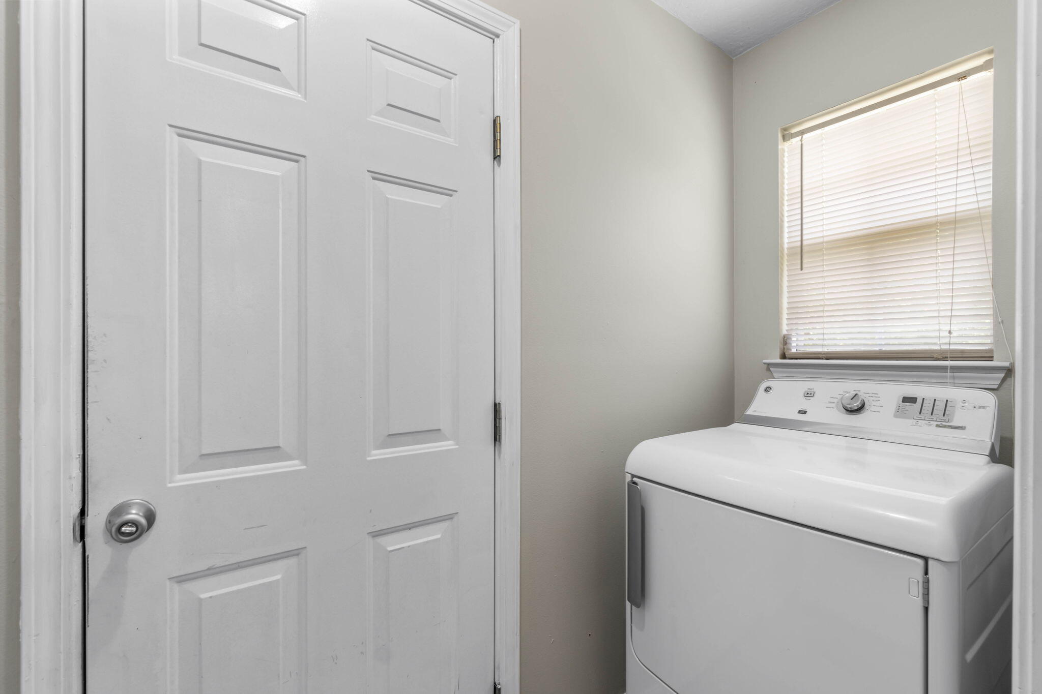 NAVARRE S/D 2ND ADDN - Residential