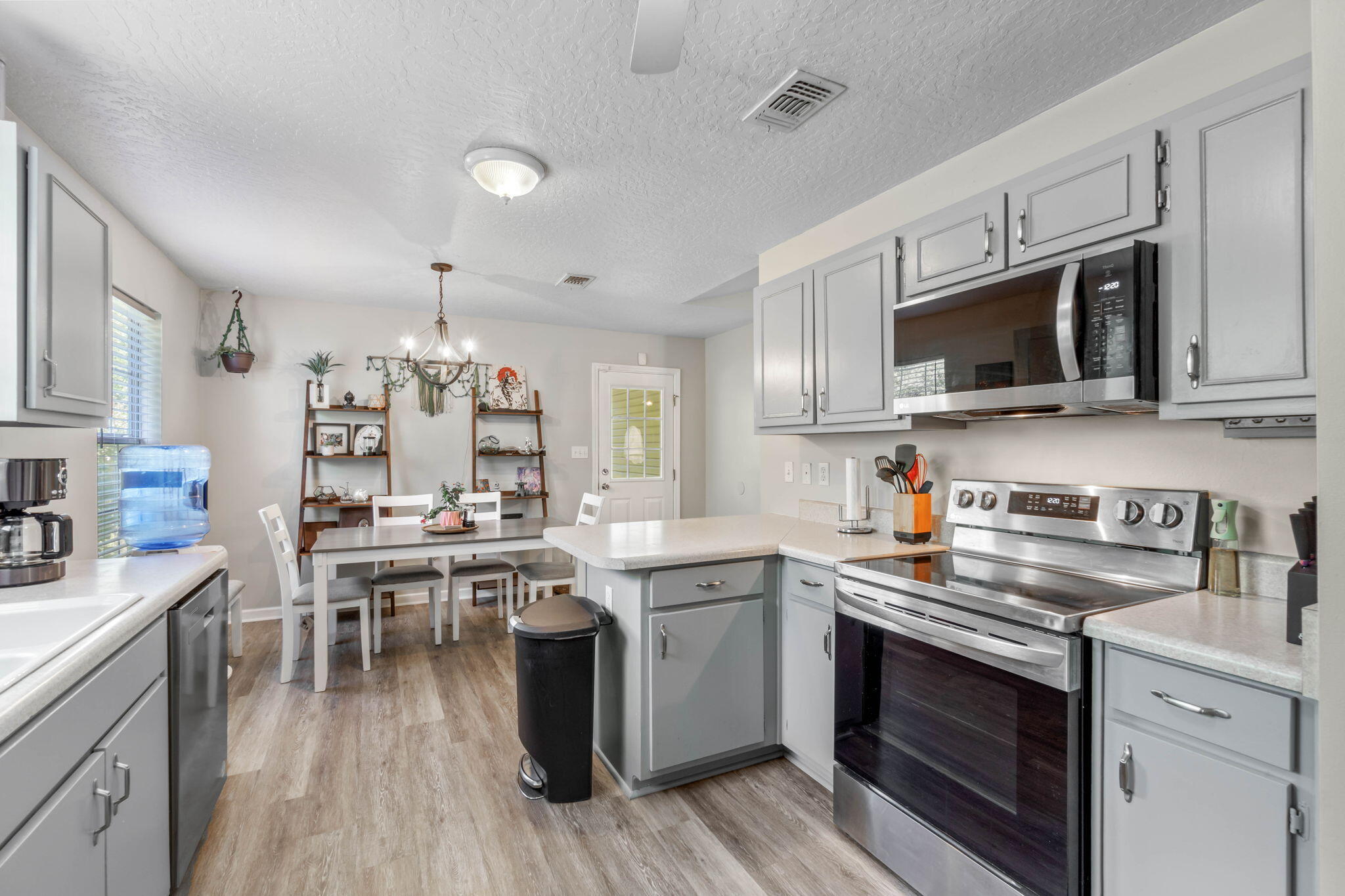 NAVARRE S/D 2ND ADDN - Residential