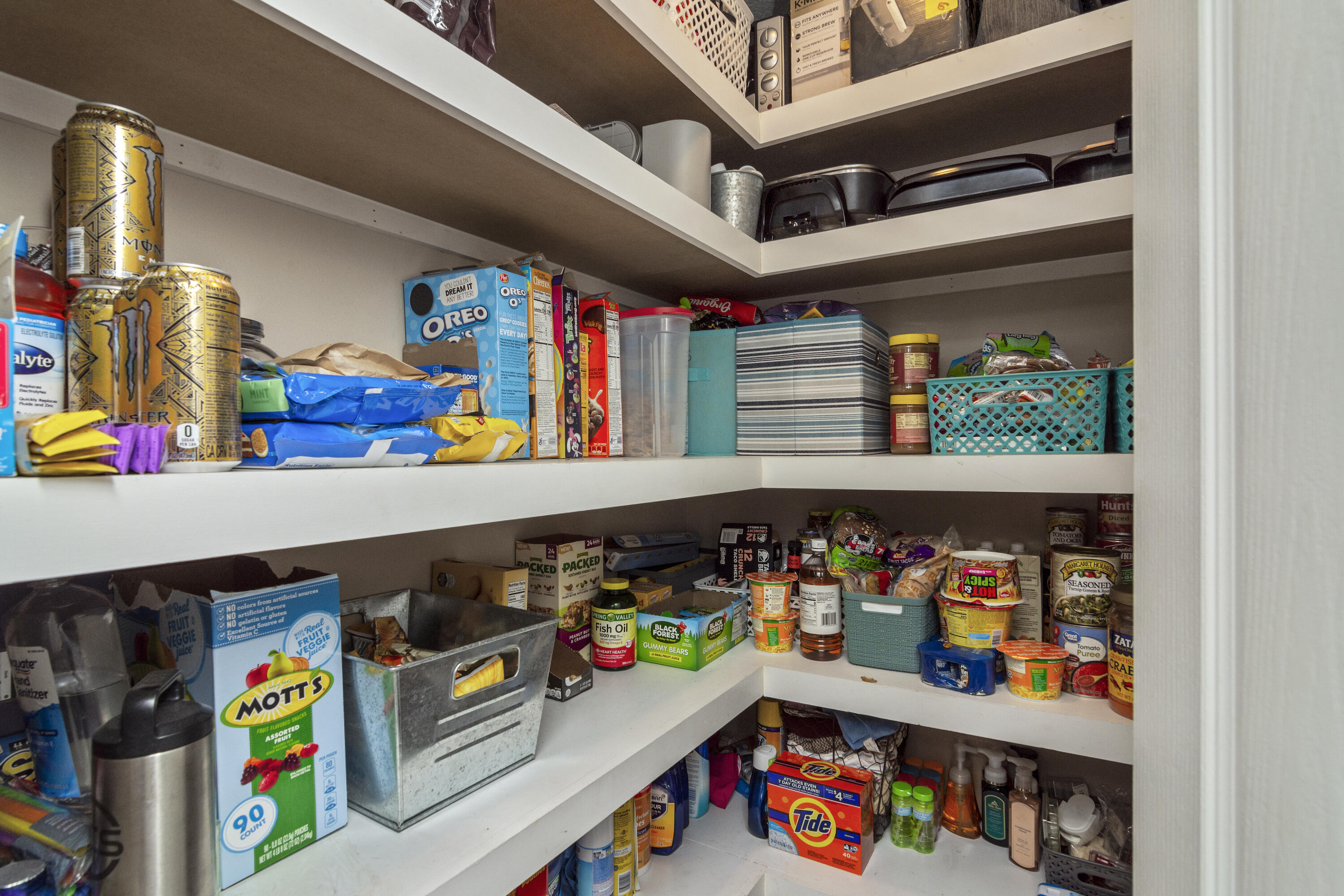 OAKWOOD LAKES ESTATES - Residential