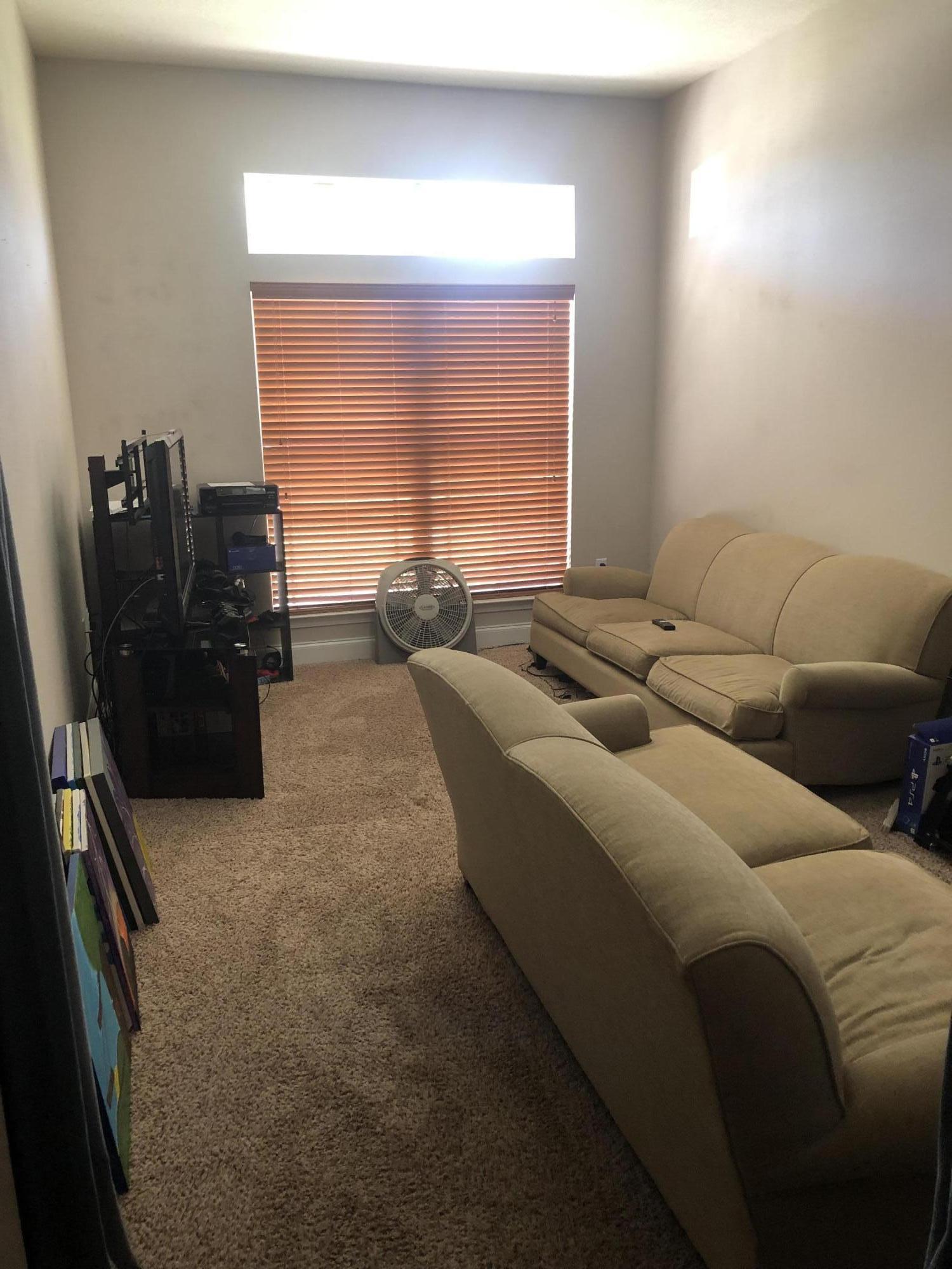 SILVER SPRINGS EST - Residential