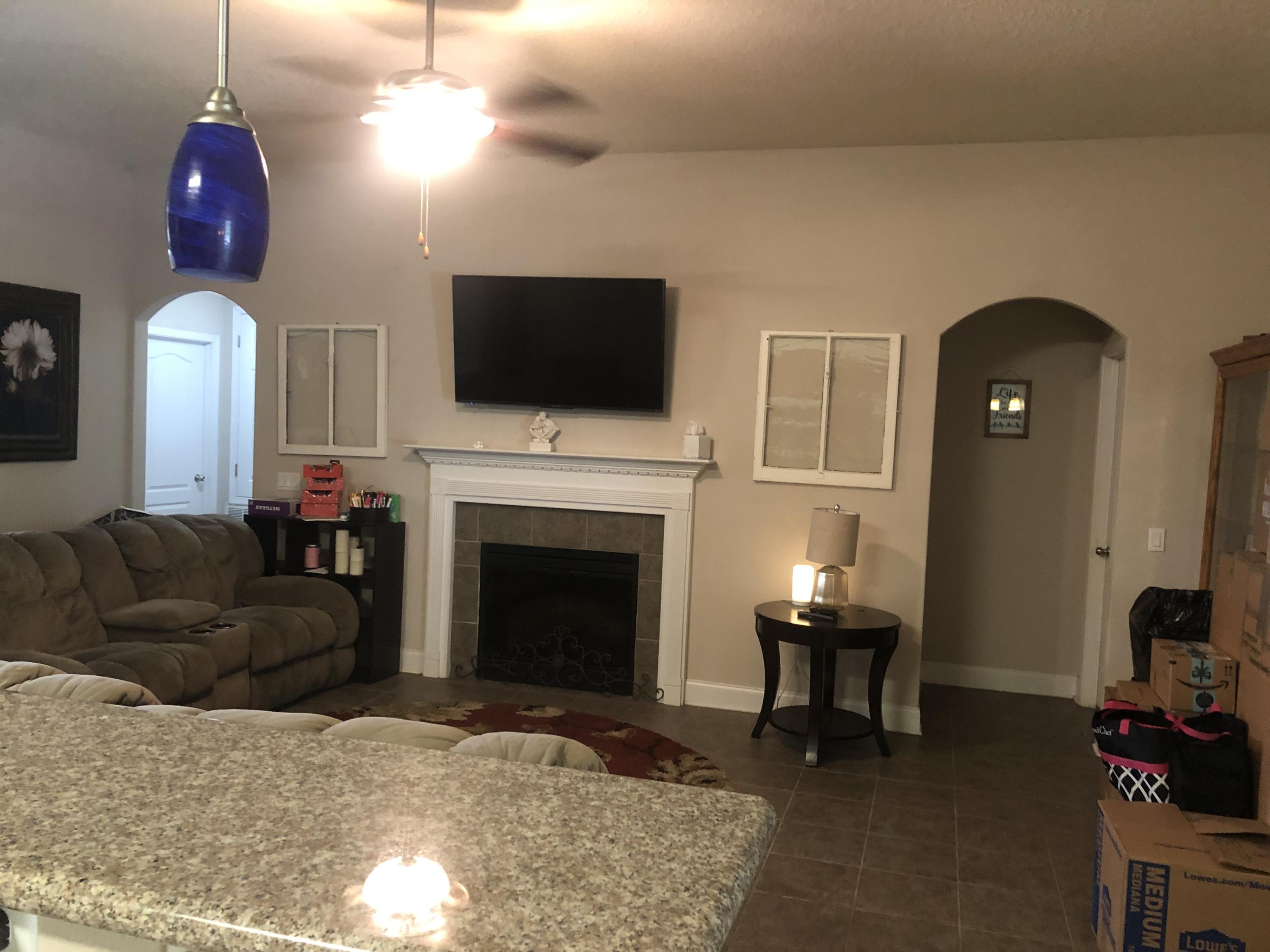 SILVER SPRINGS EST - Residential