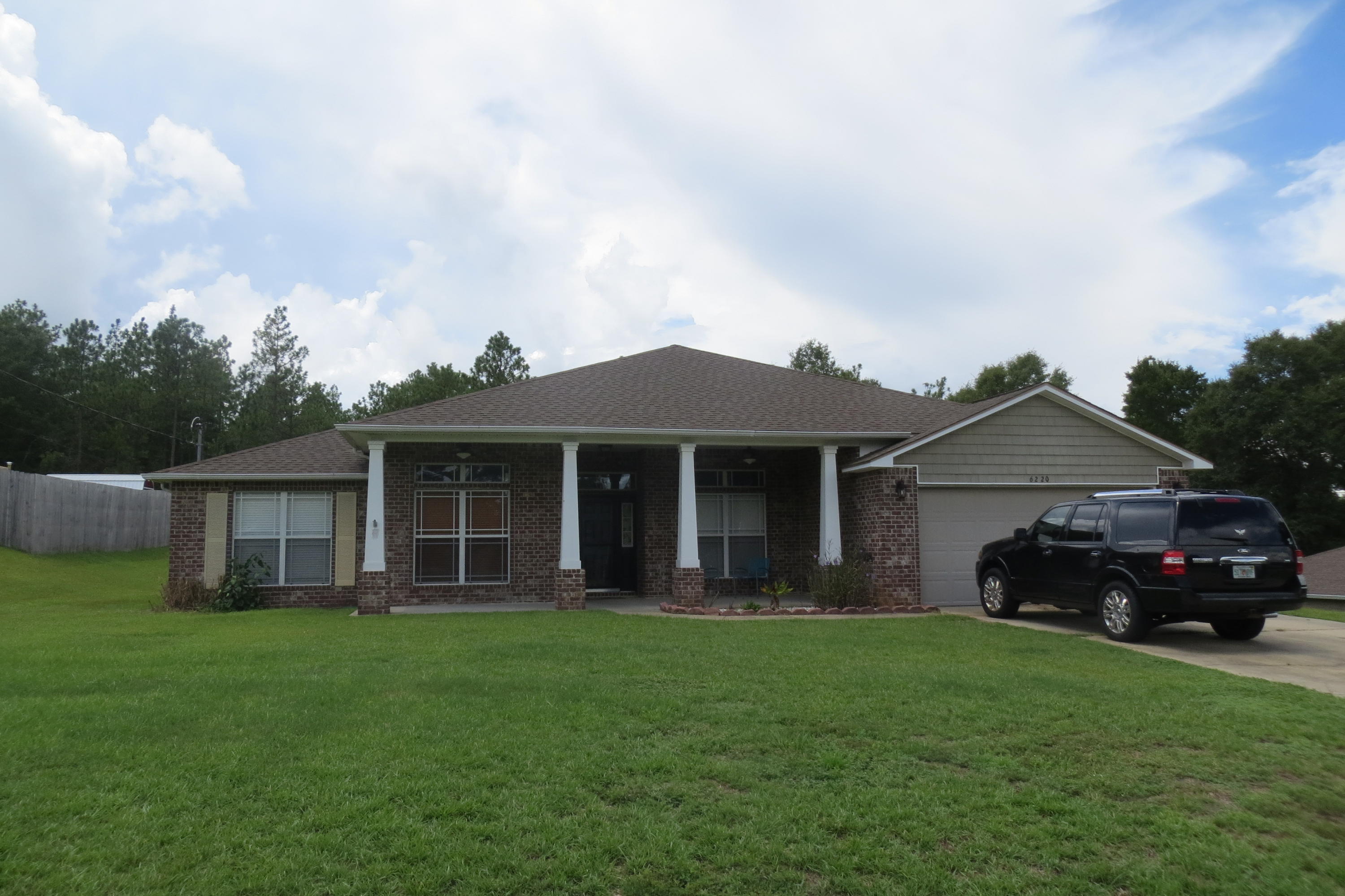 SILVER SPRINGS EST - Residential