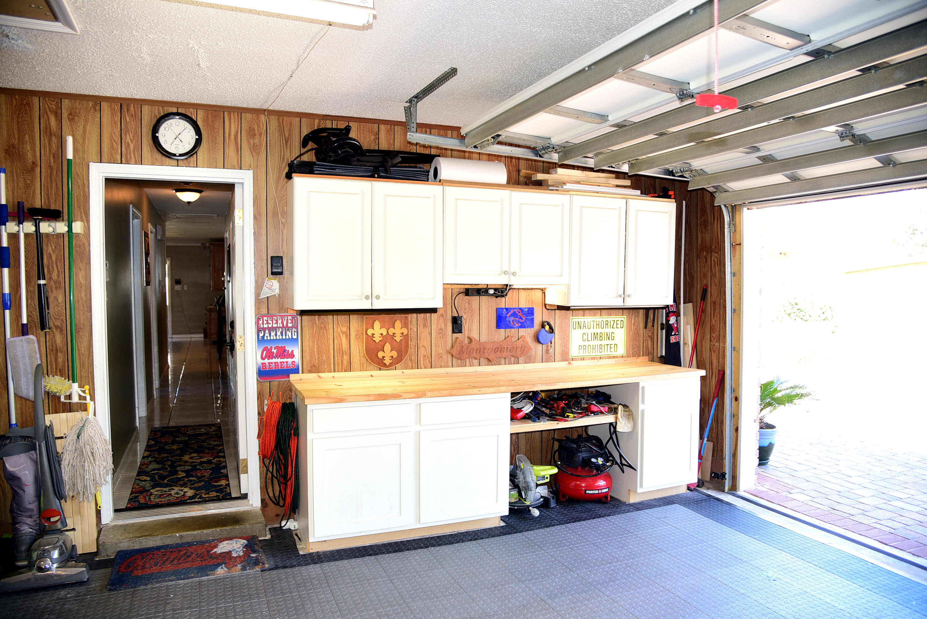 TANGLEWOOD S/D 1ST ADDN - Residential