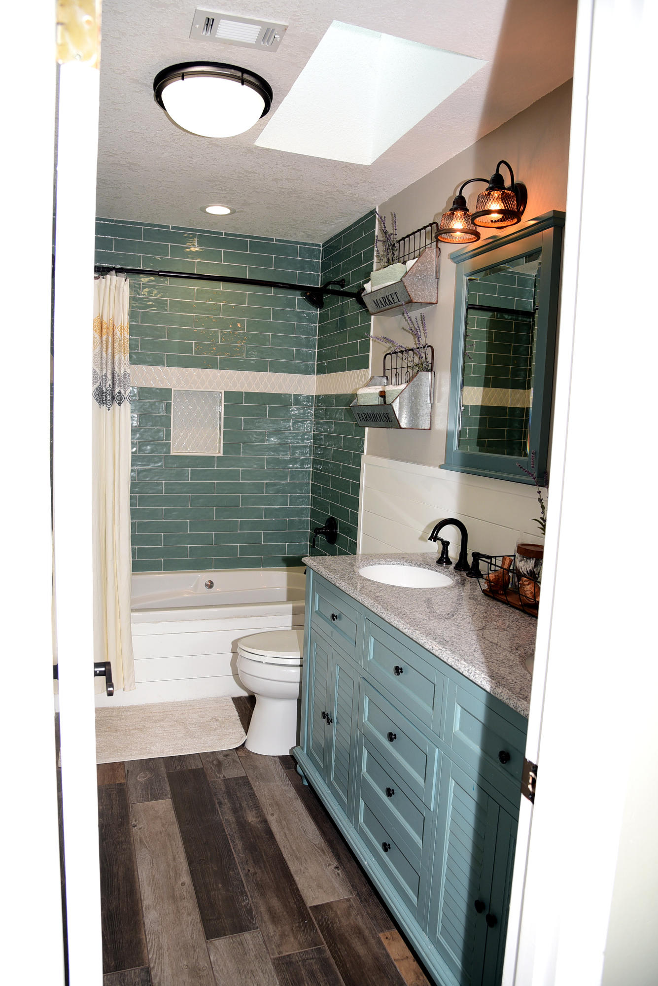 TANGLEWOOD S/D 1ST ADDN - Residential