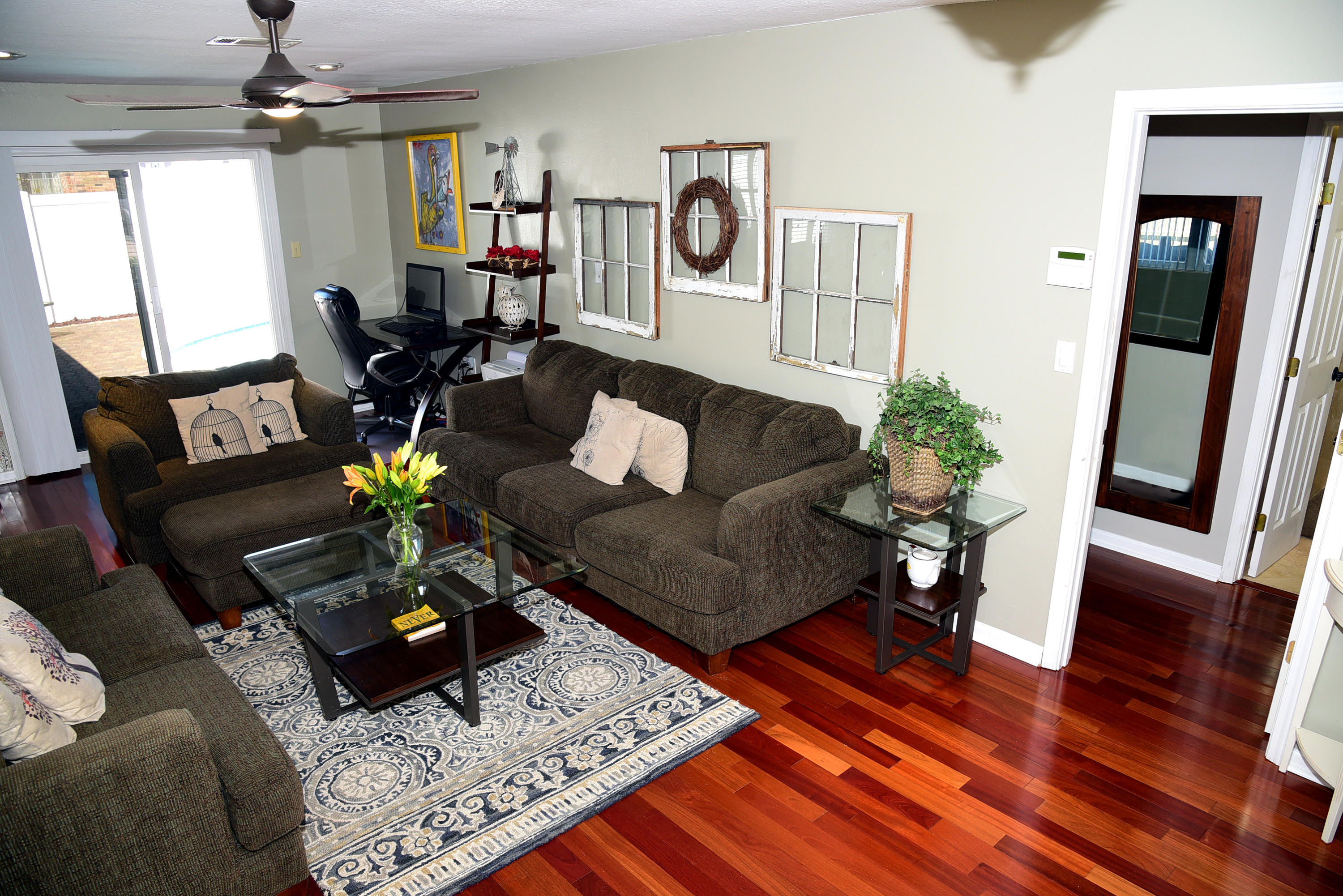 TANGLEWOOD S/D 1ST ADDN - Residential