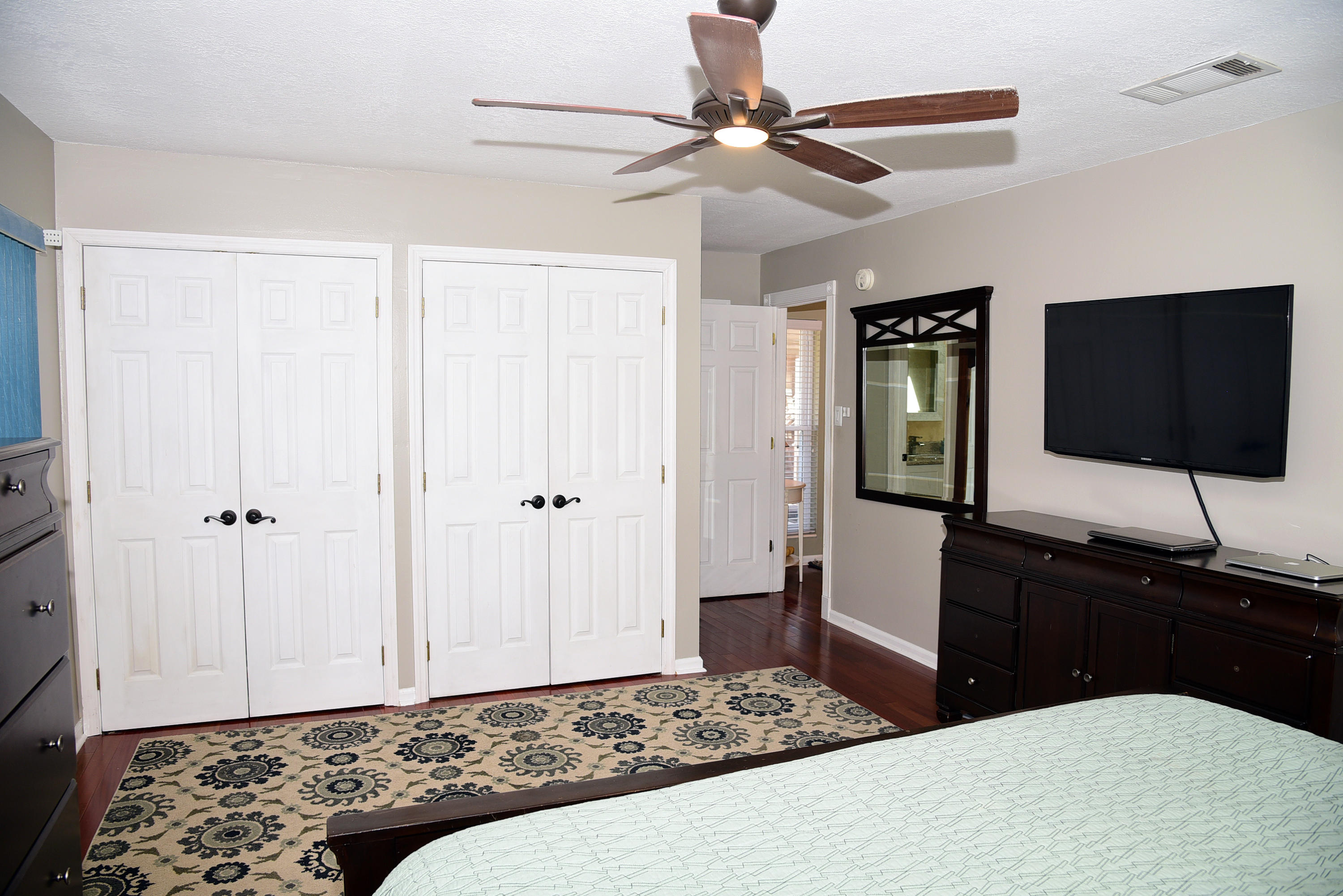 TANGLEWOOD S/D 1ST ADDN - Residential