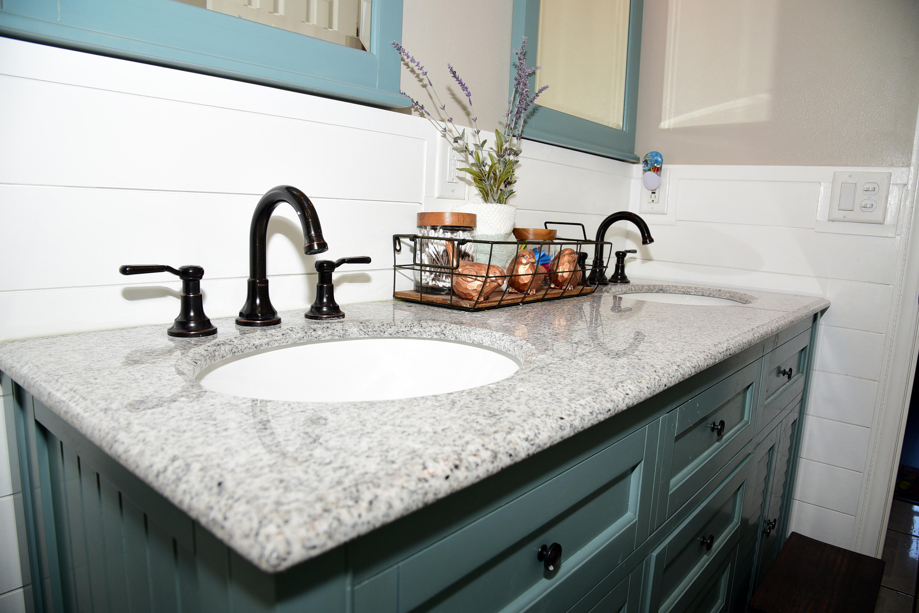 TANGLEWOOD S/D 1ST ADDN - Residential