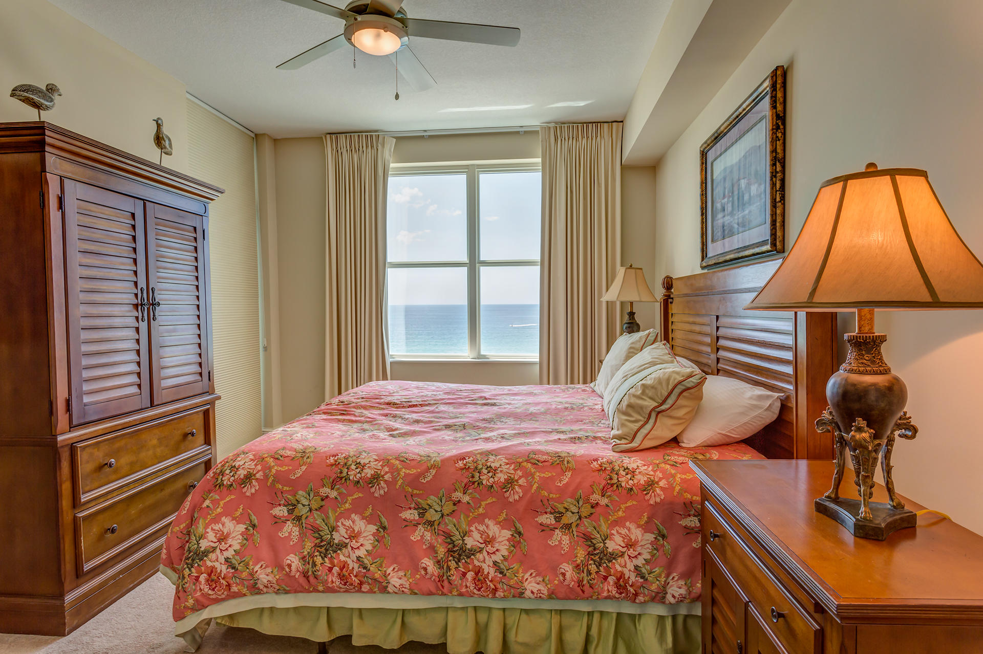 AQUA BEACHSIDE RESORT - Residential