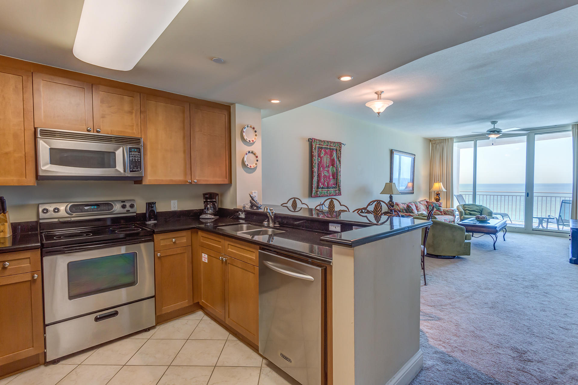 AQUA BEACHSIDE RESORT - Residential