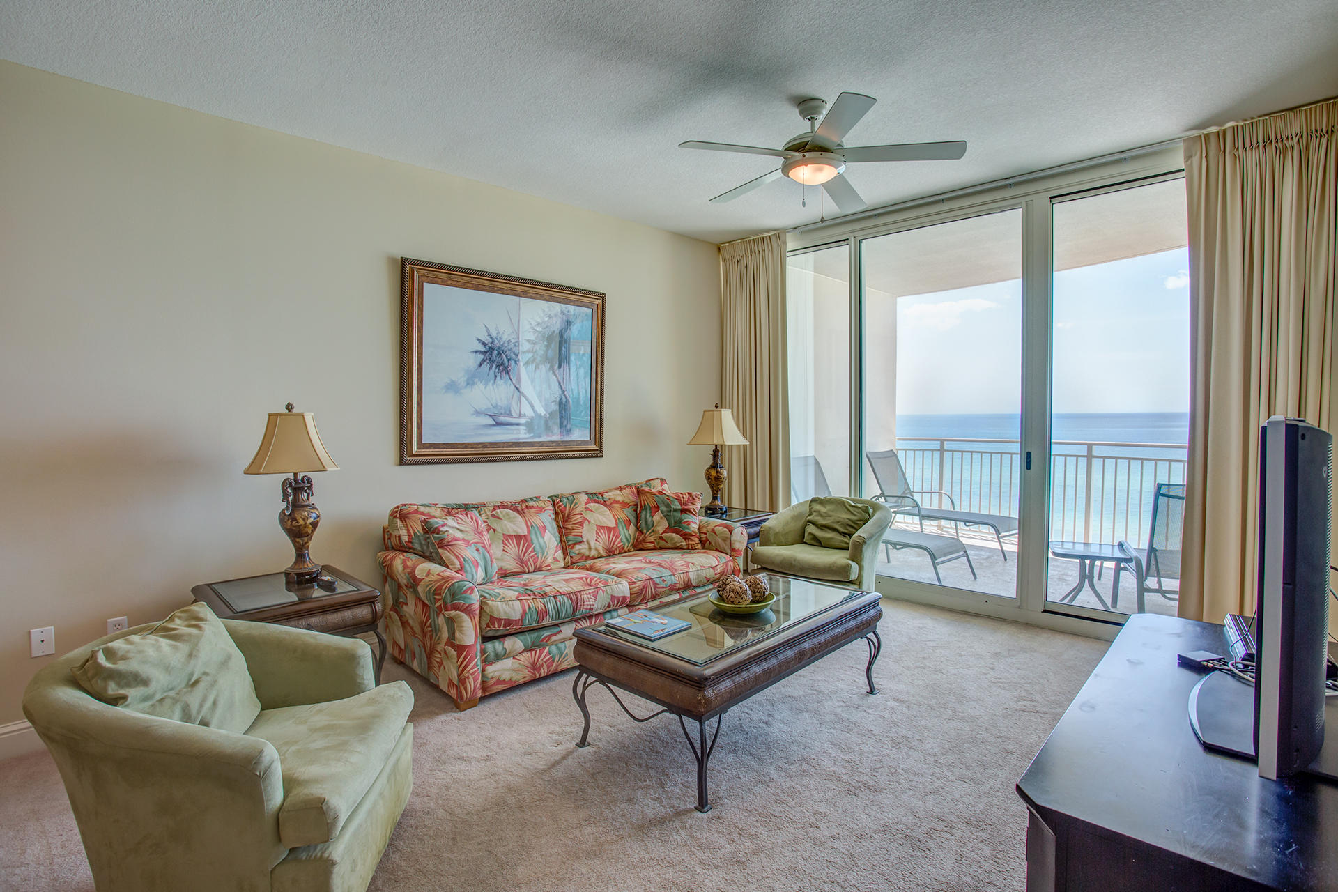 AQUA BEACHSIDE RESORT - Residential