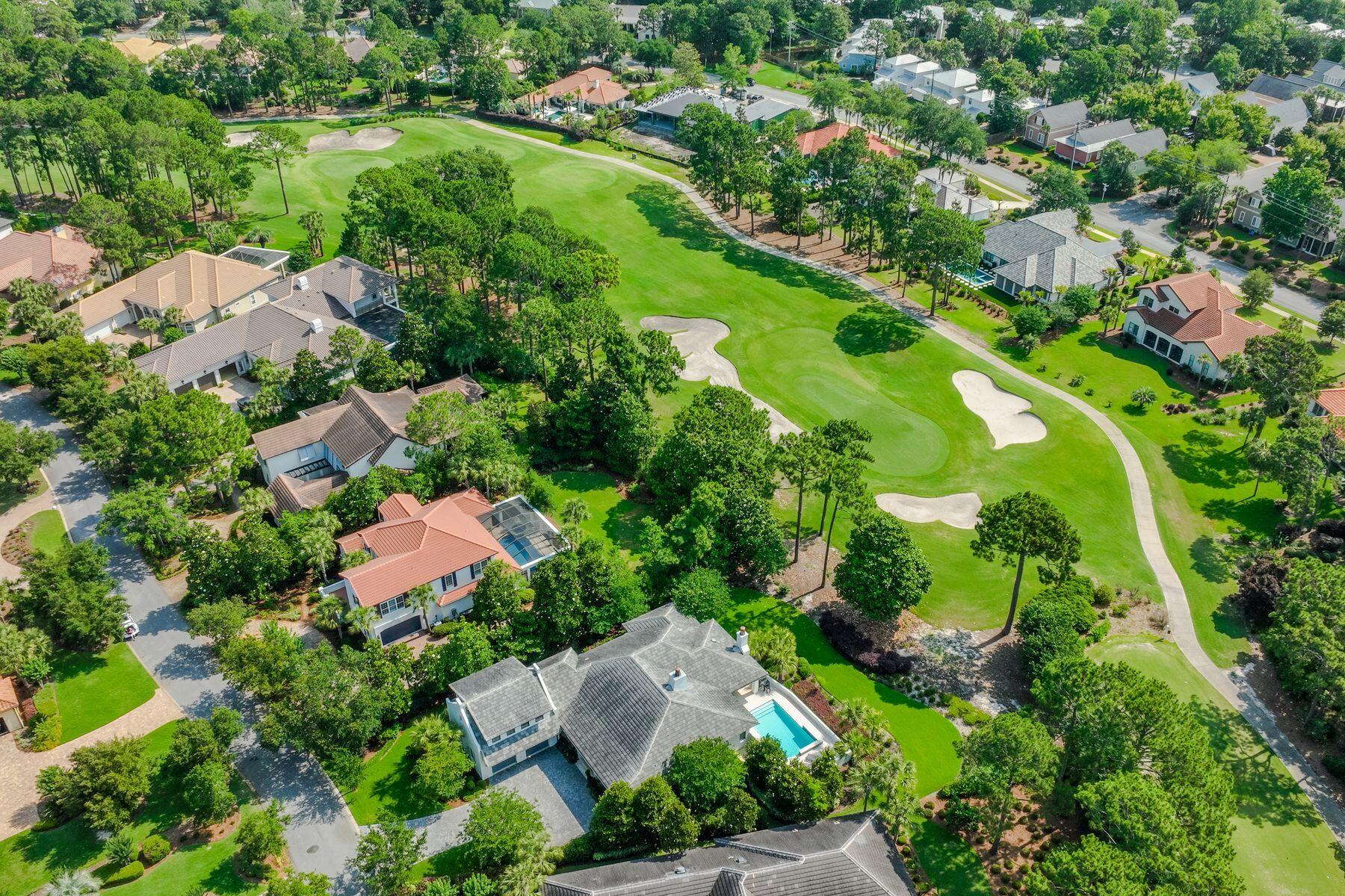 ISLAND GREEN - Residential