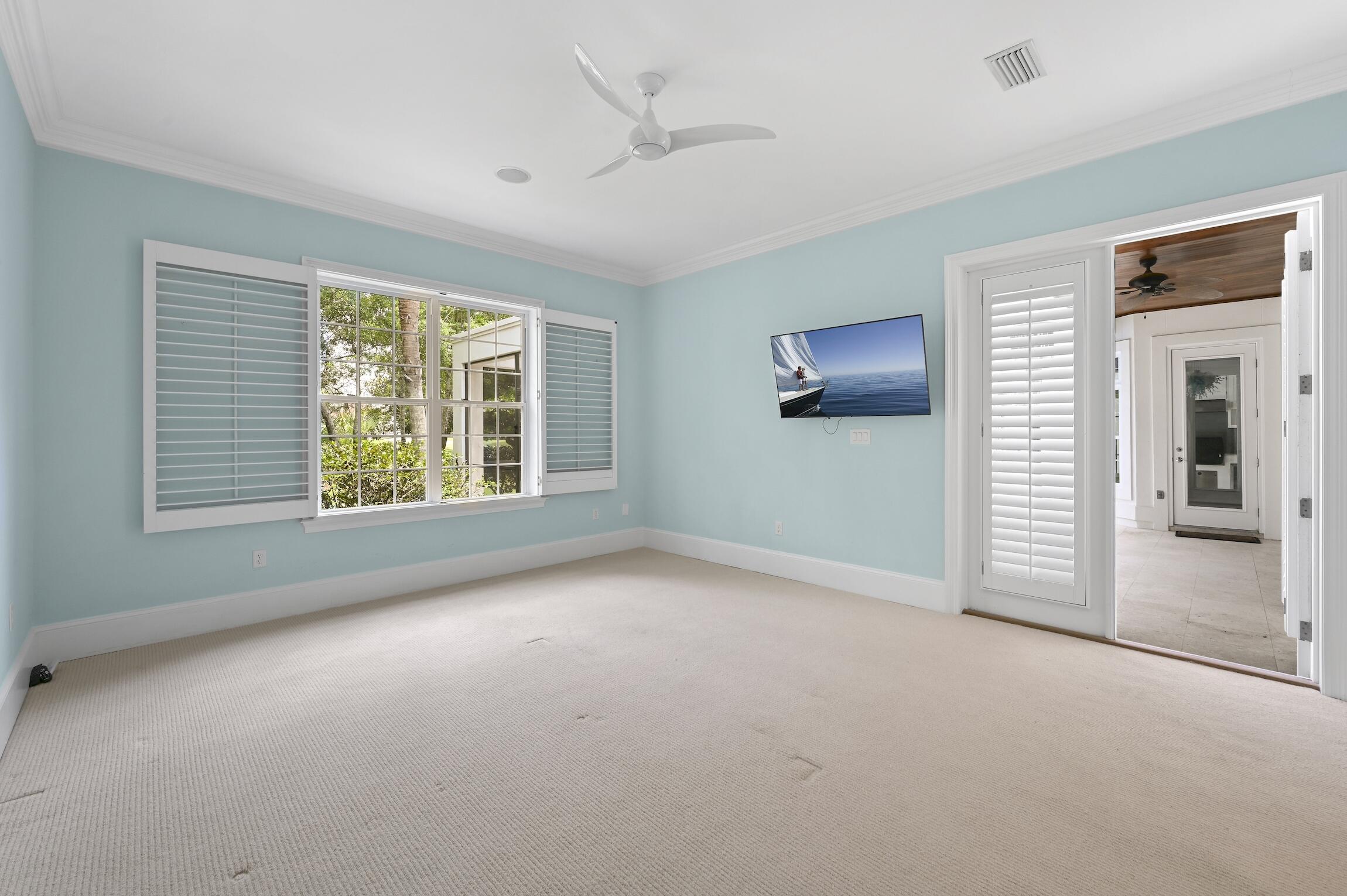 ISLAND GREEN - Residential