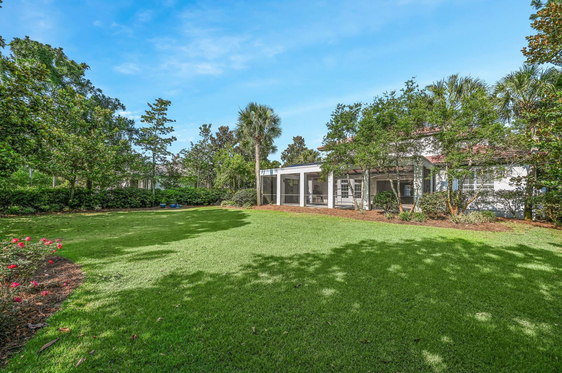 ISLAND GREEN - Residential