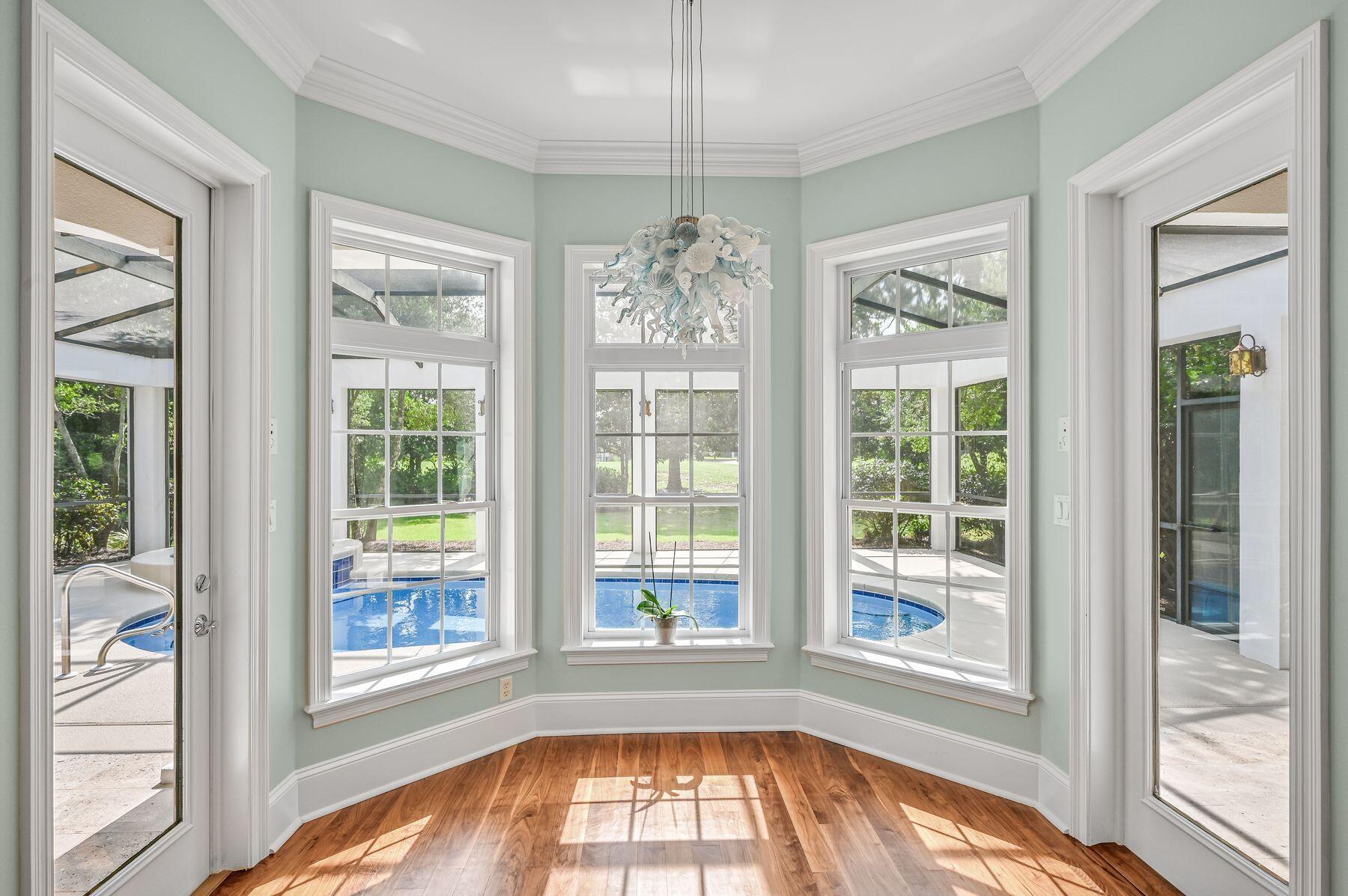 ISLAND GREEN - Residential