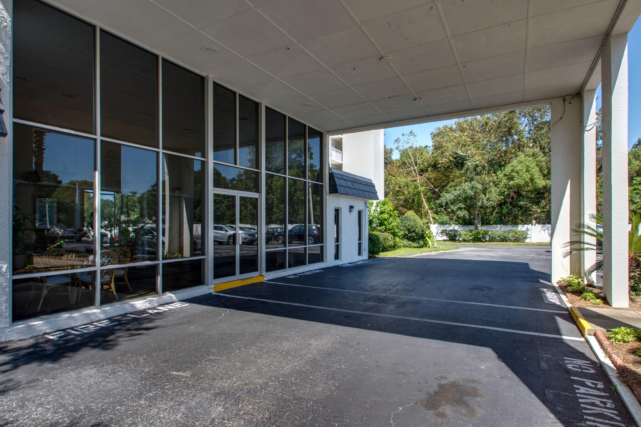 VALENCIA CONDO - Residential