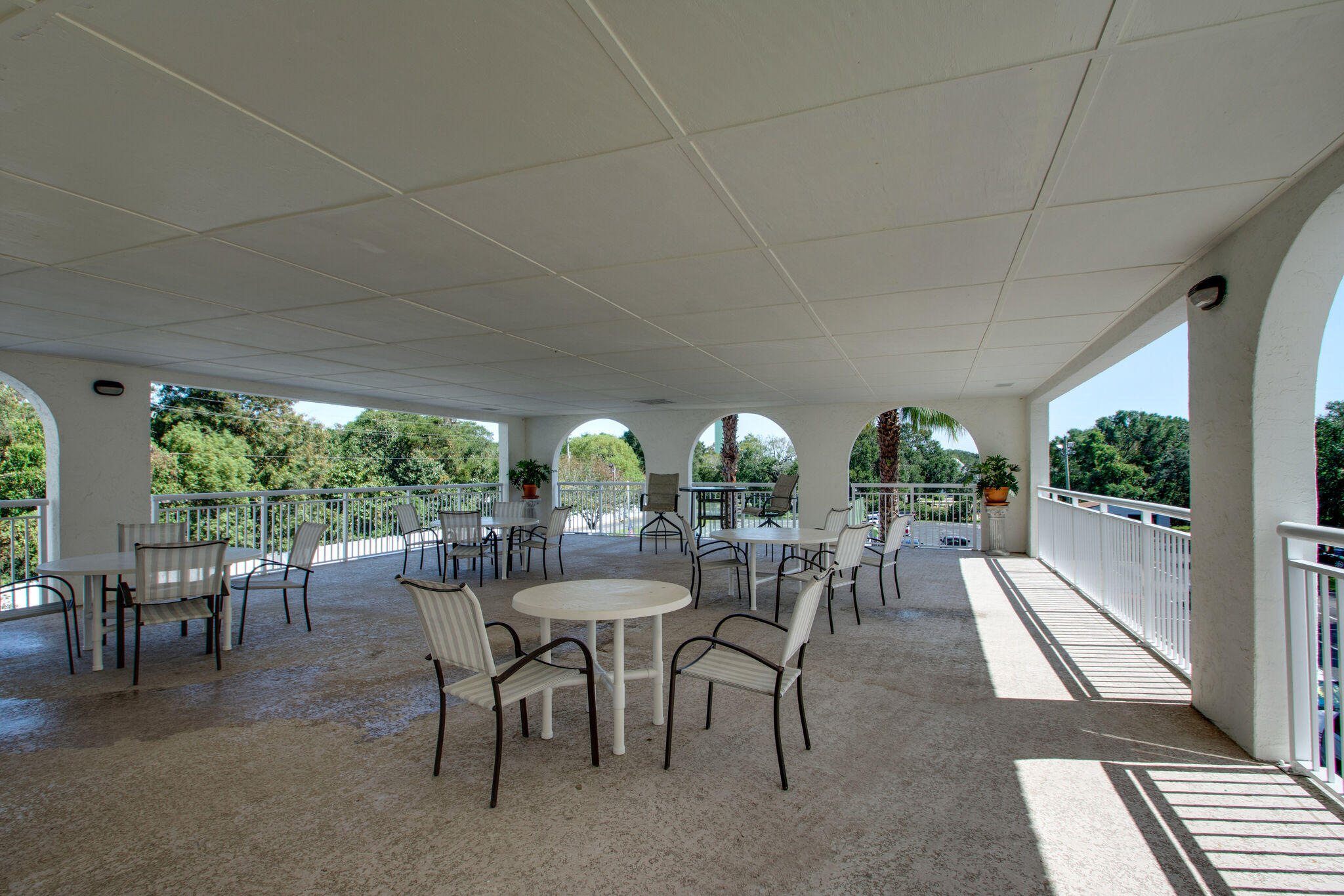 VALENCIA CONDO - Residential